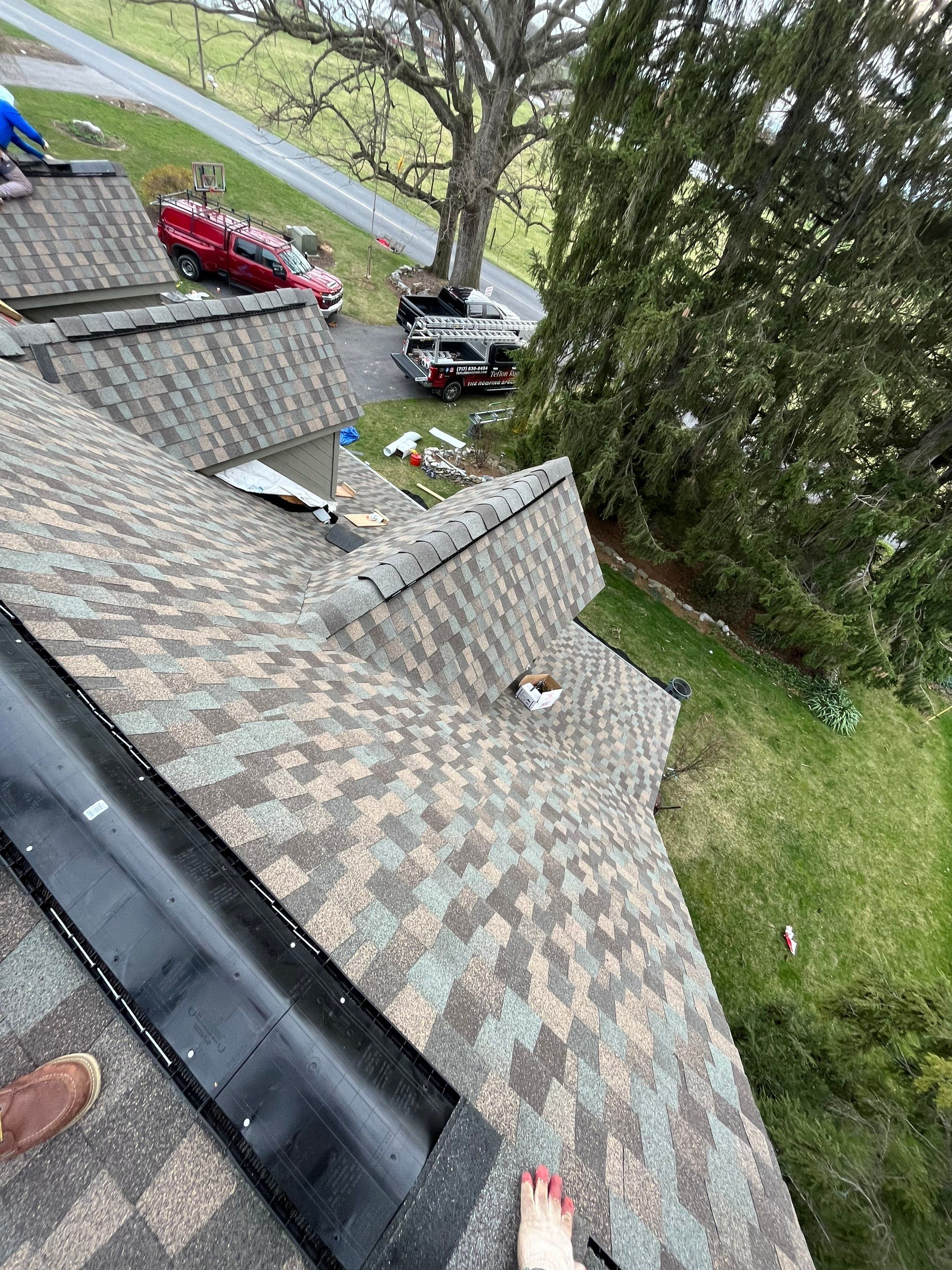 Cedar Falls Gaf roofing installation by Teflon Roofing
