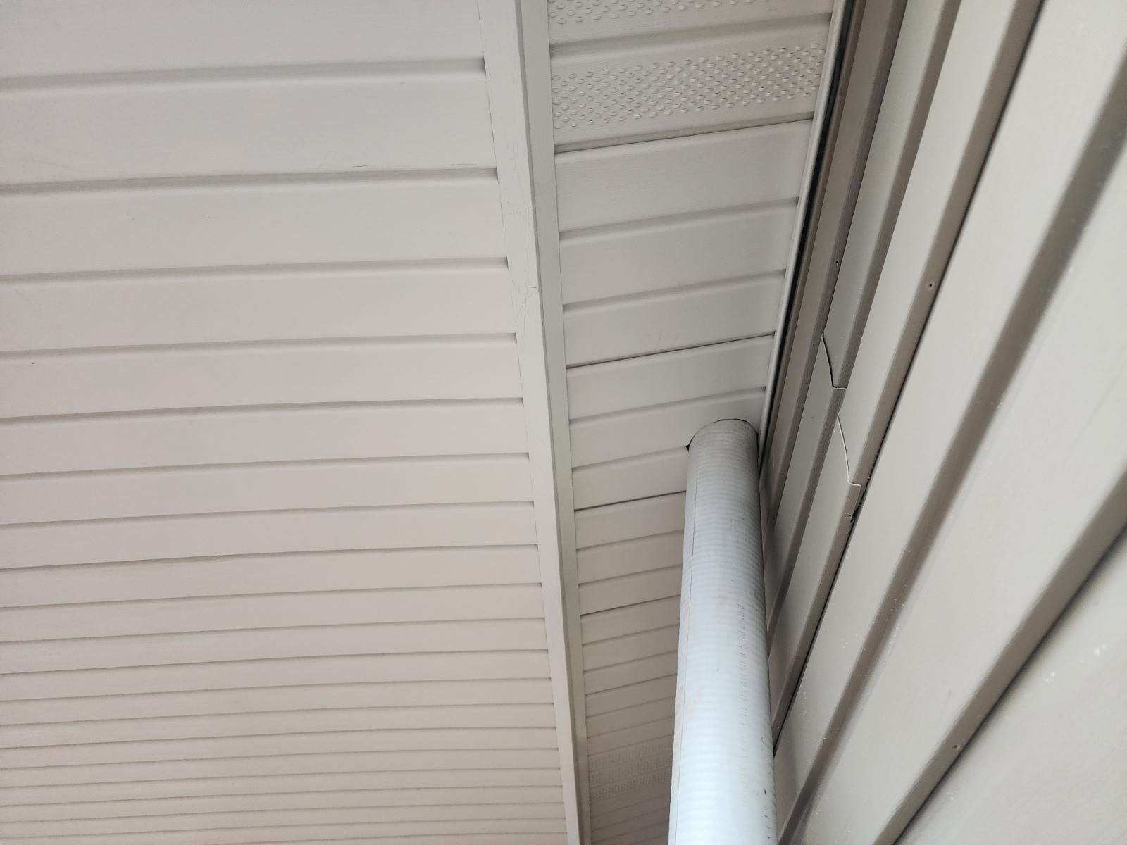 Vinyl siding installation  by United Windows and Siding LLC
