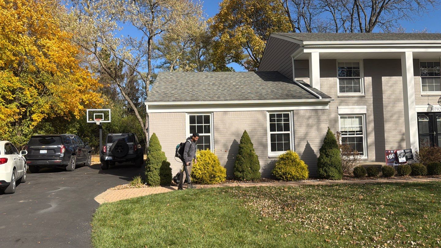 Siding Replacement using Alside S7 Cedar Mill Grain Storm Grey by 180 Contractors