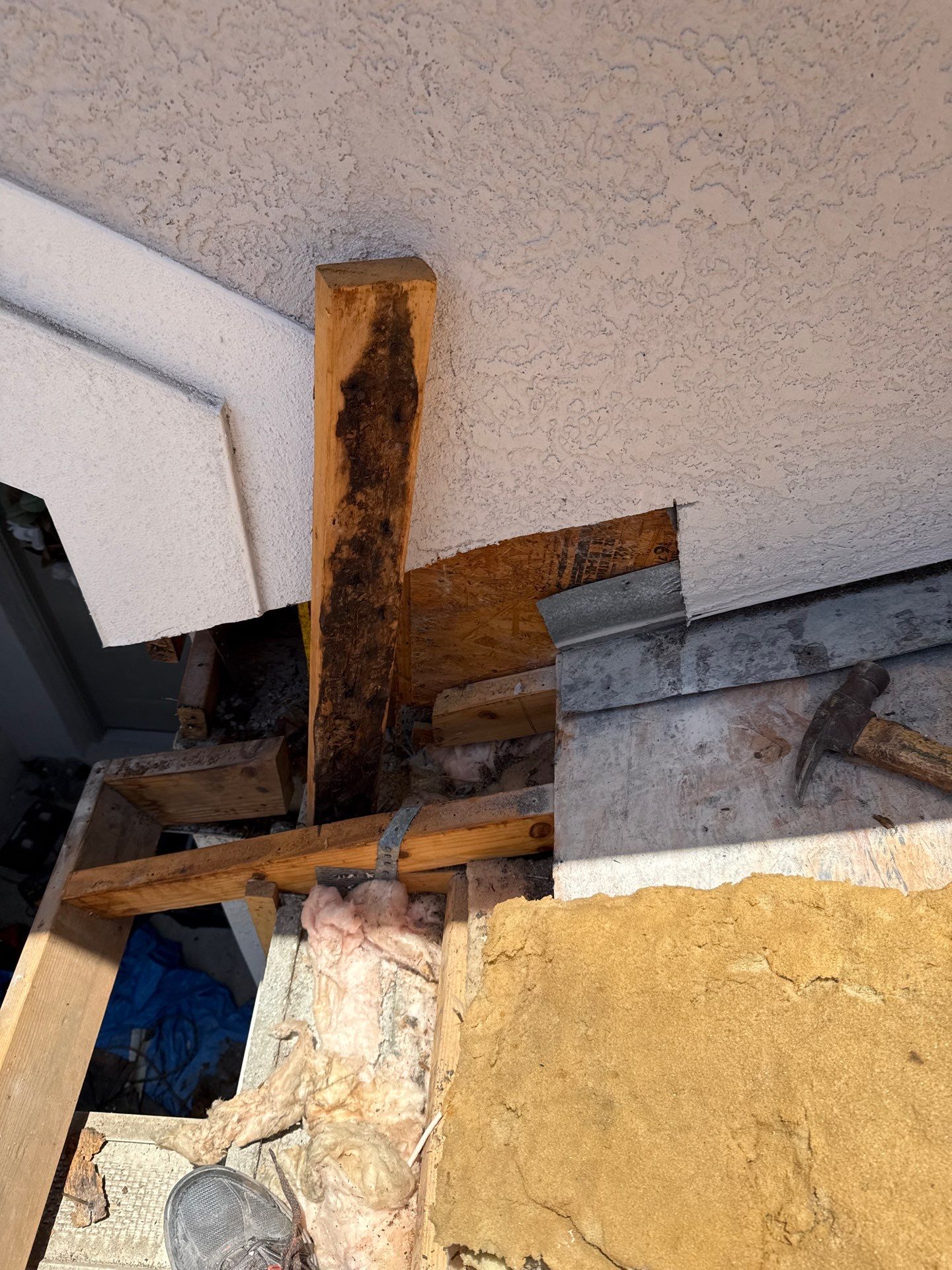 Roof Replacement in Lithia, FL by Shingle Masters Roofing