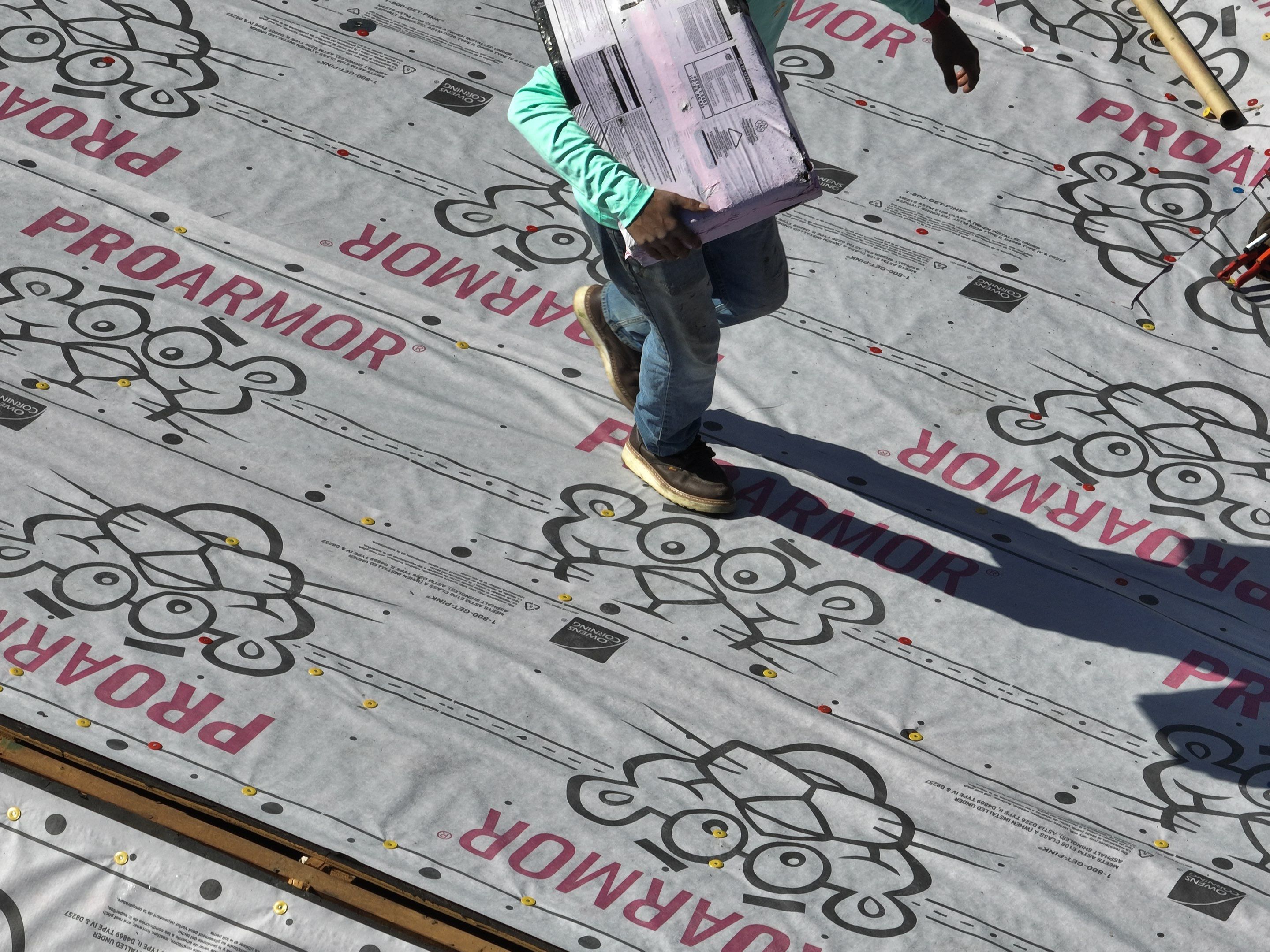 Residential Roofing Installation using Owens Corning 30 year Architectural Shingles by Premier Roofing and Contracting