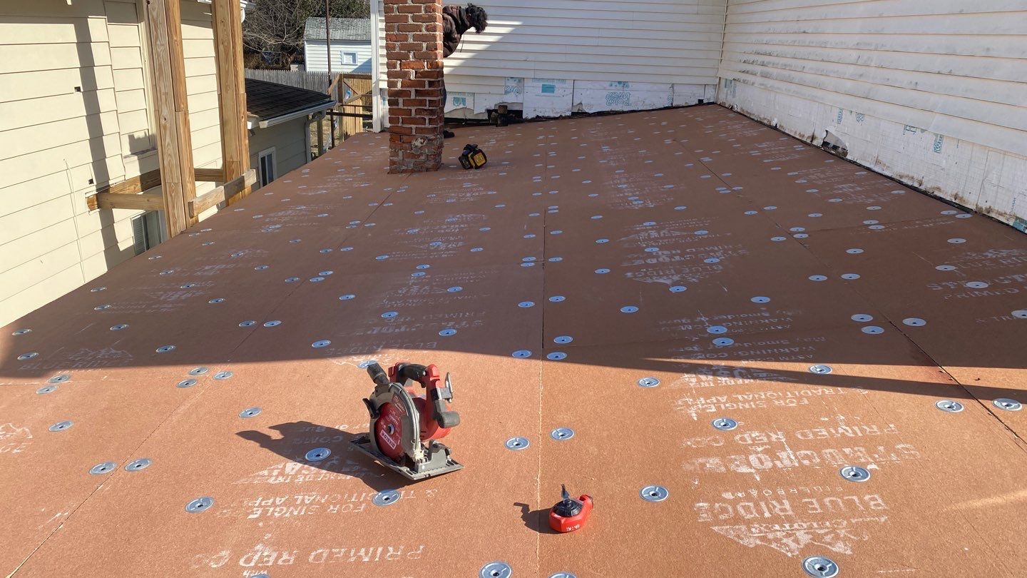 Owens Corning Duration Designer - Black Sable by A Plus Exterior