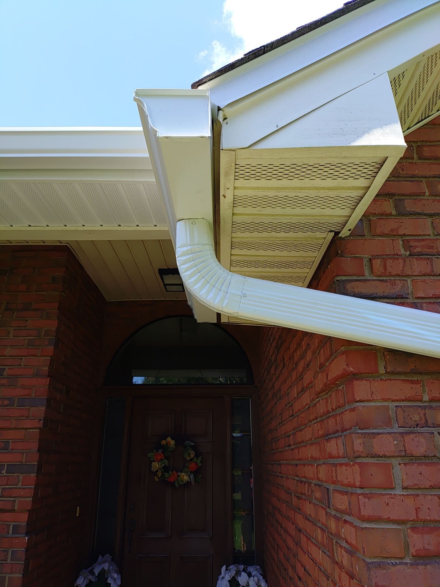 New Soffit, Fascia, and 6 -K Gutter Installation in Panama City FL by Gutter Professors