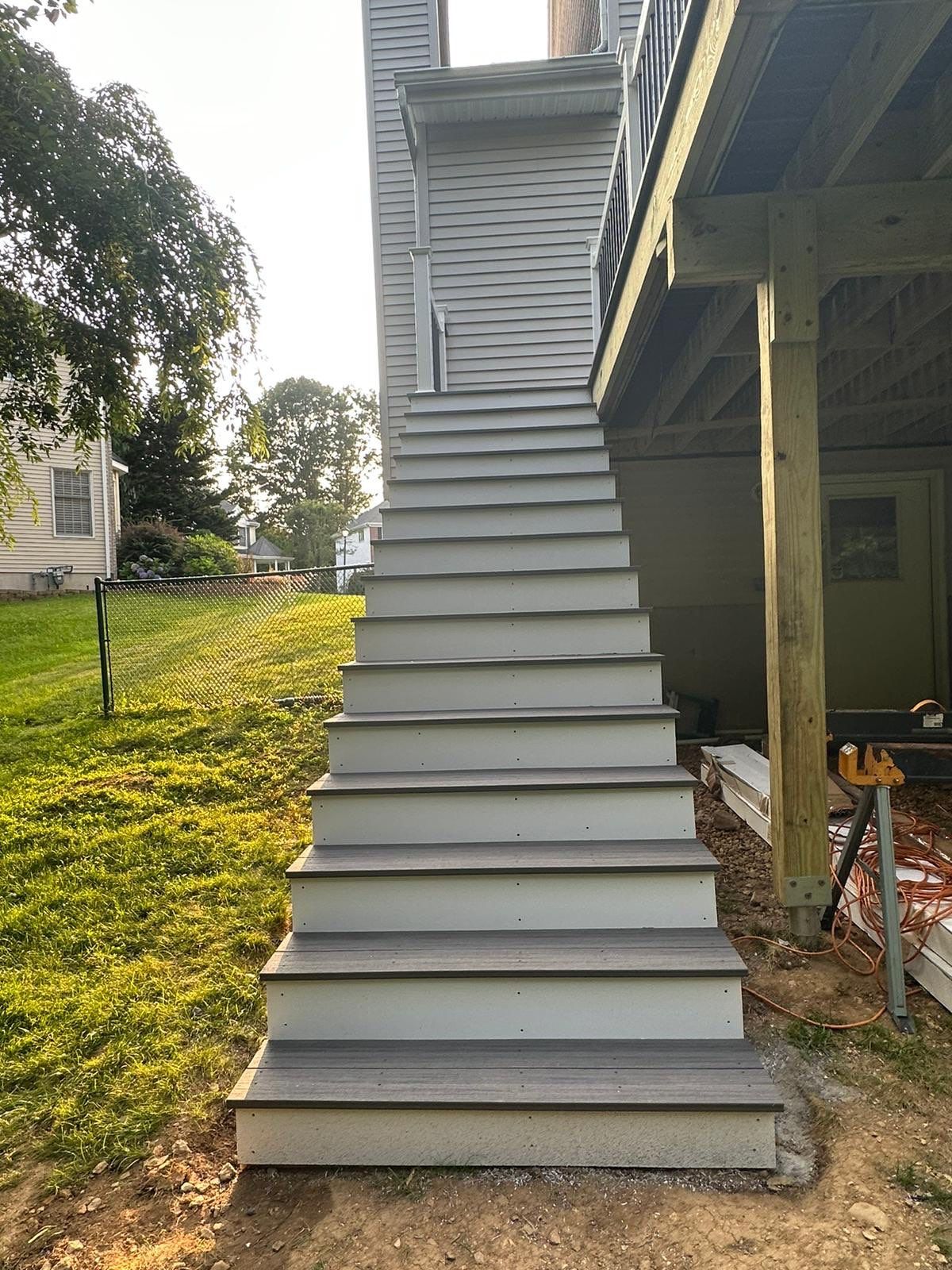 New Deck In by deck guardian