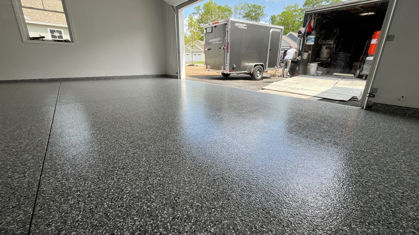 Garage in Nashua, NH 03064 by Symphony Concrete Coatings
