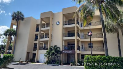 Commercial Flat Roof Repair and Silicone Coating in Deerfield Beach