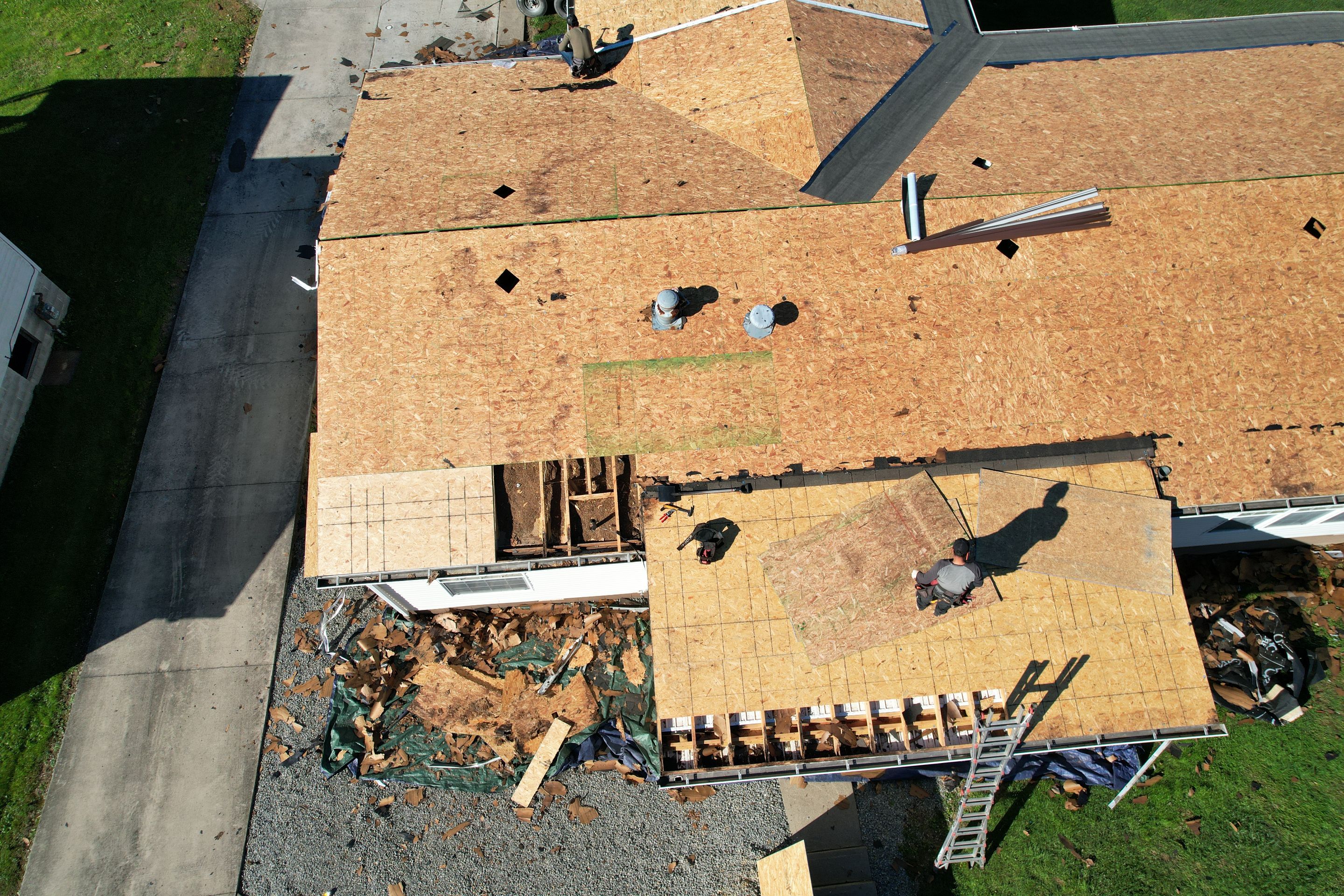 Residential Roofing Installation using GAF Timberline HDZ Shakewood by Rainstoppers Roofing