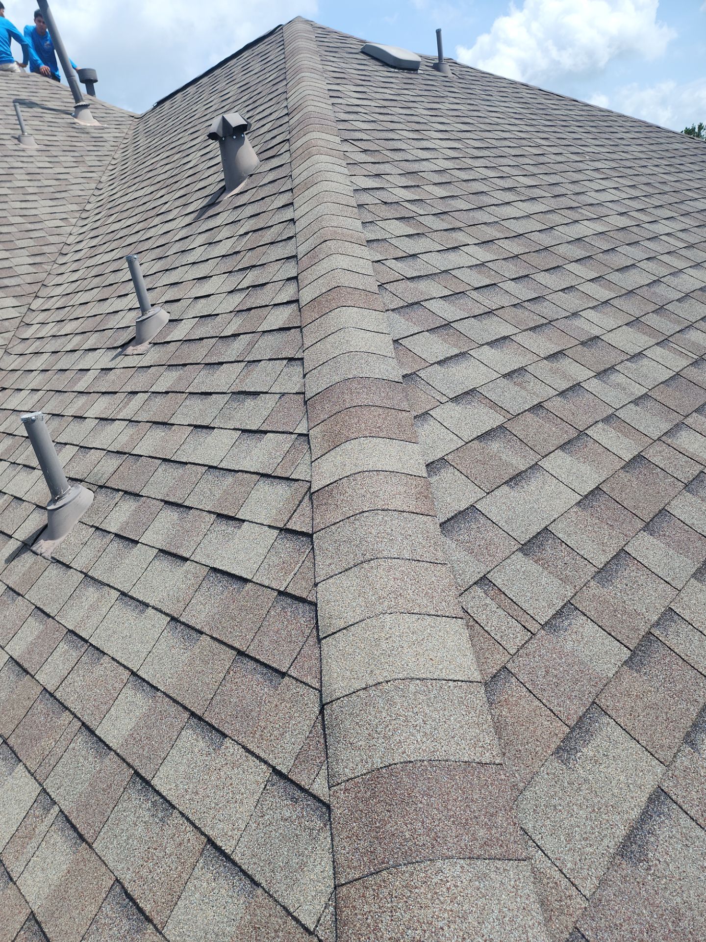 Hail Damage using Owen's Corning Duration (Lifetime) Shingles by Roof Repair Company