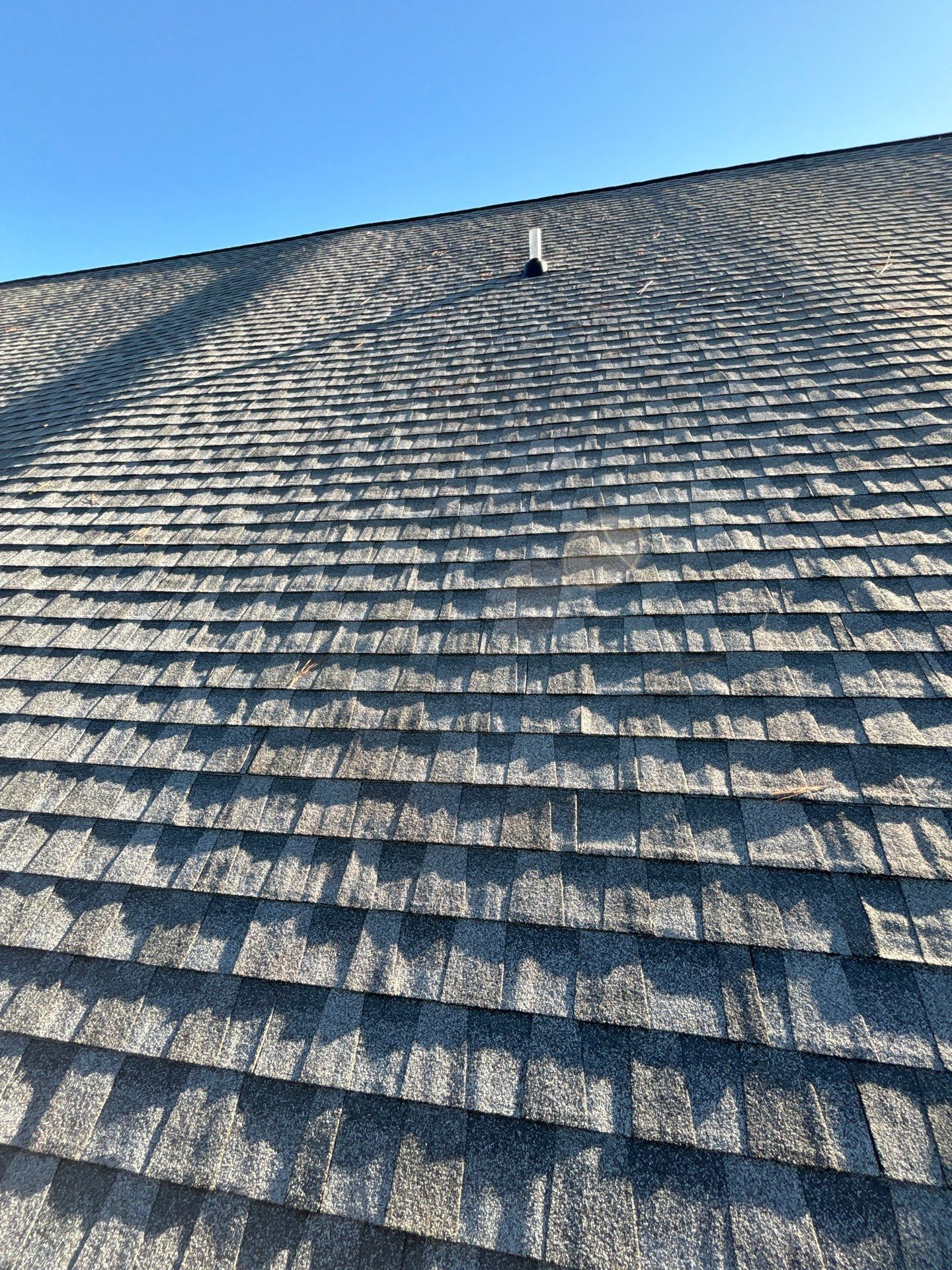 GAF HDZ - Oyster Grey by Linta Roofing