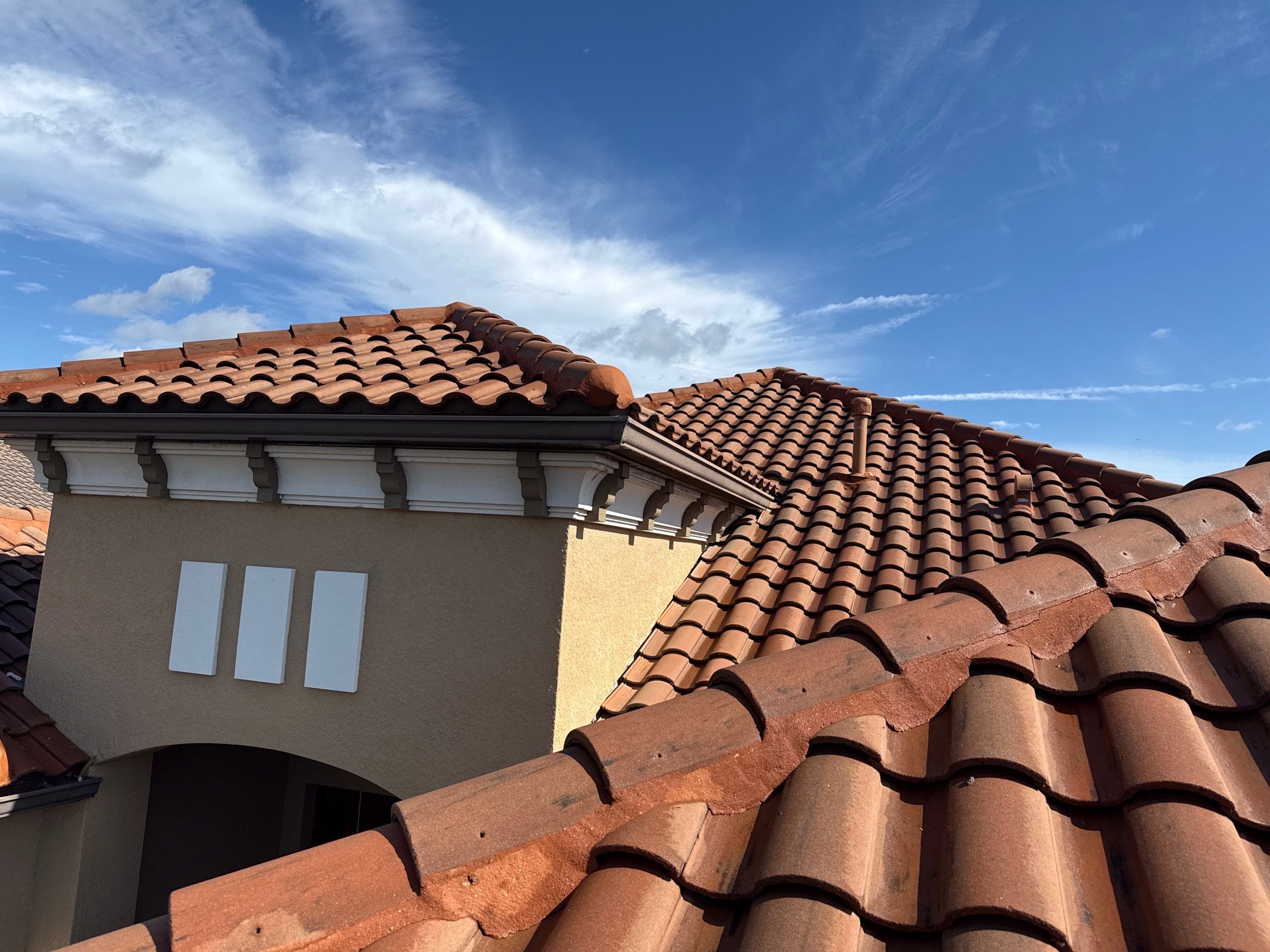 Barrel Tile Roof Cleaning in Esplanade Golf & Country Club – Lakewood Ranch, FL by Sunshine AquaWash
