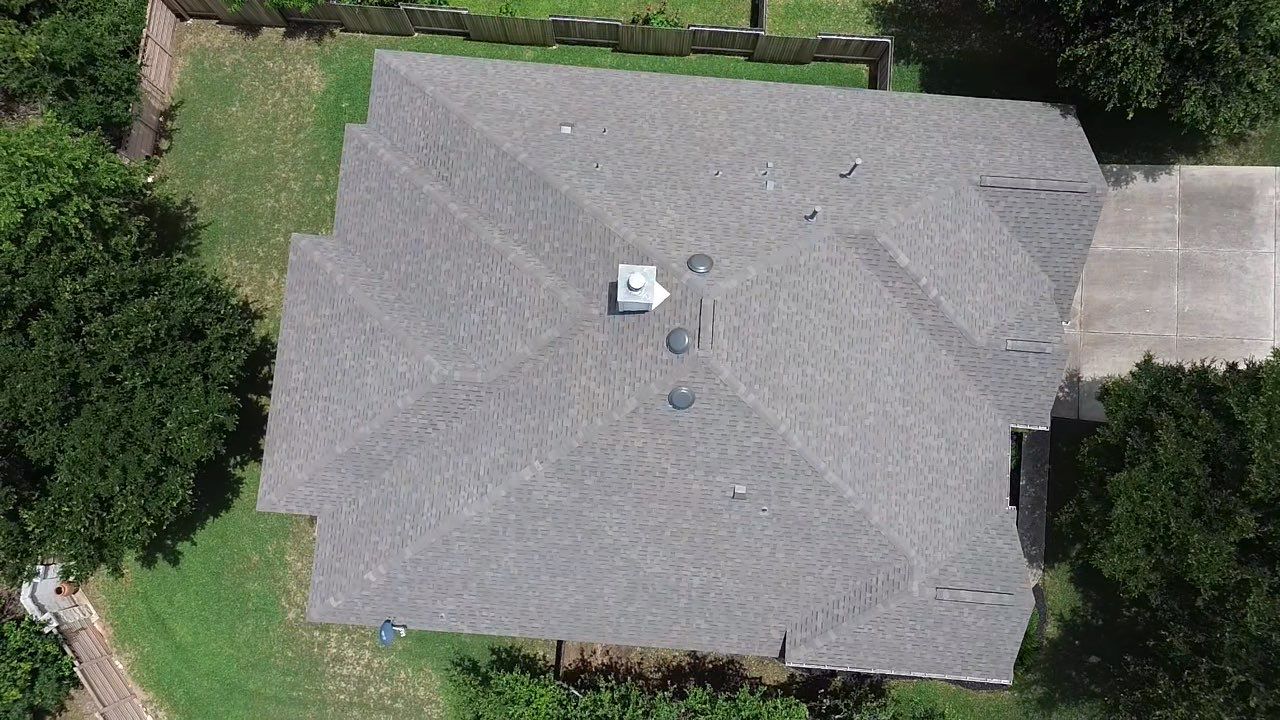 Weathered Wood - Malarkey Highlander by RoofsOnly.com