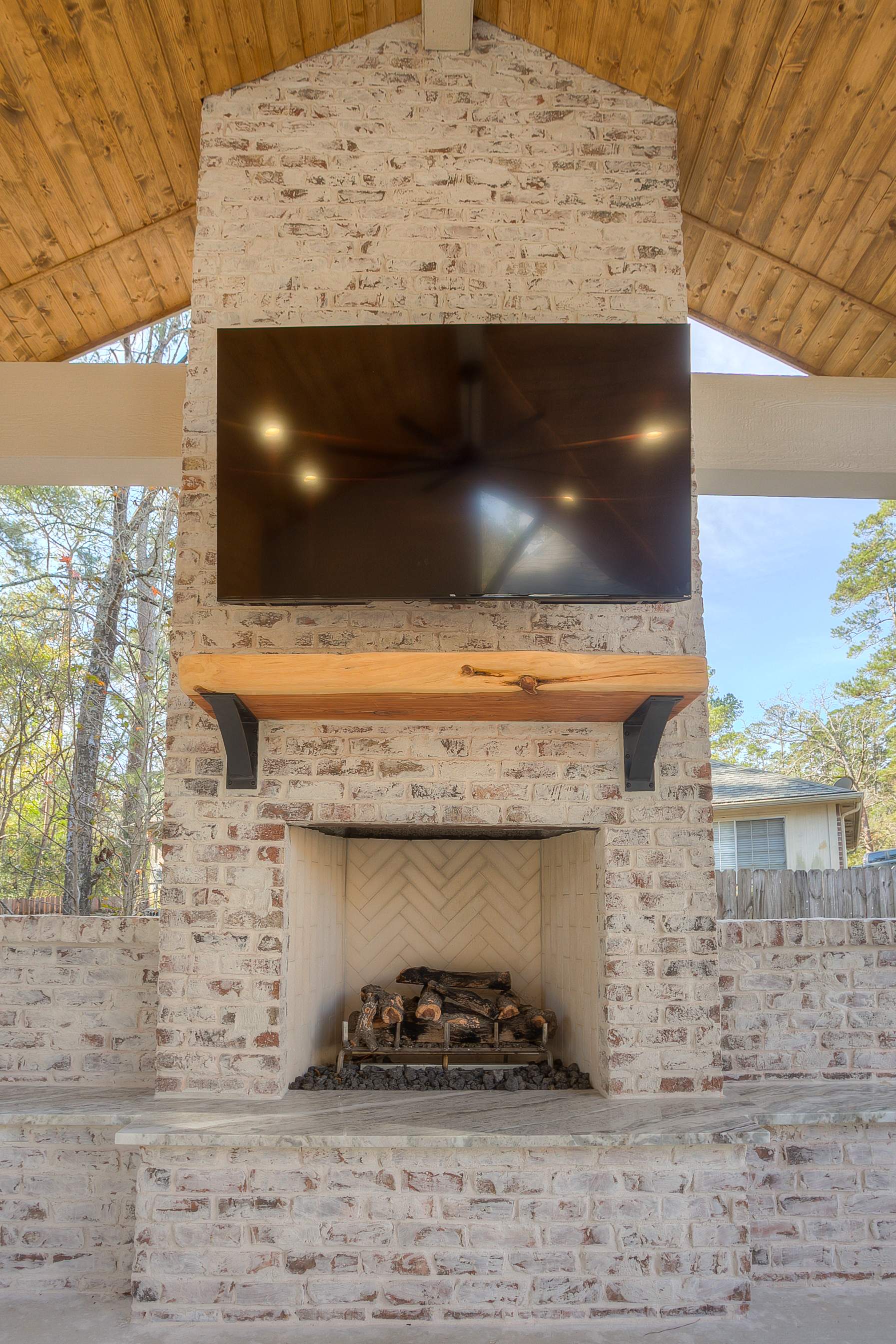 Joe's Outdoor Kitchen by CWS home remodel 