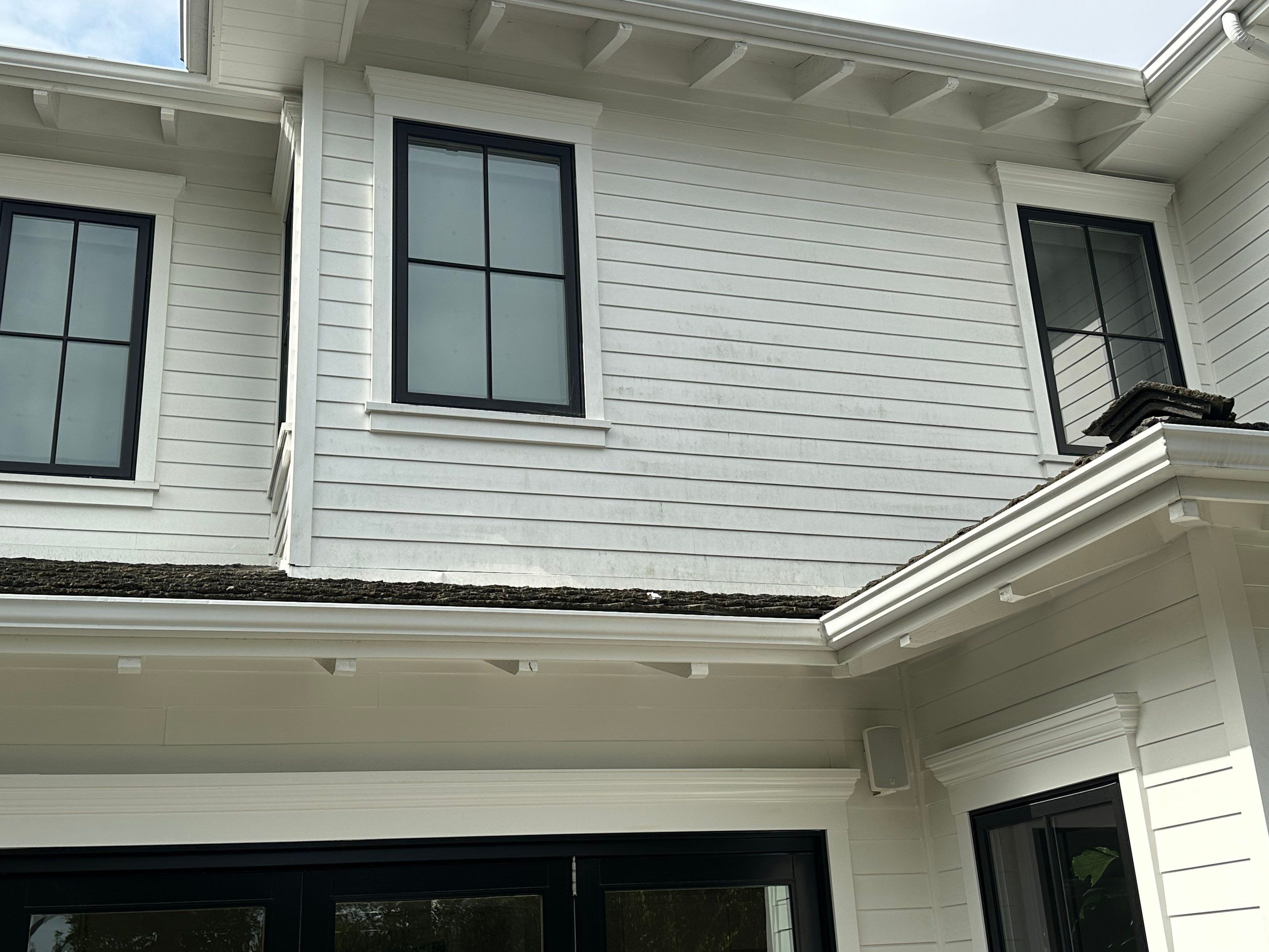 Rust Removal in Newport Beach - Concrete Cleaning by Property Cleaning Experts