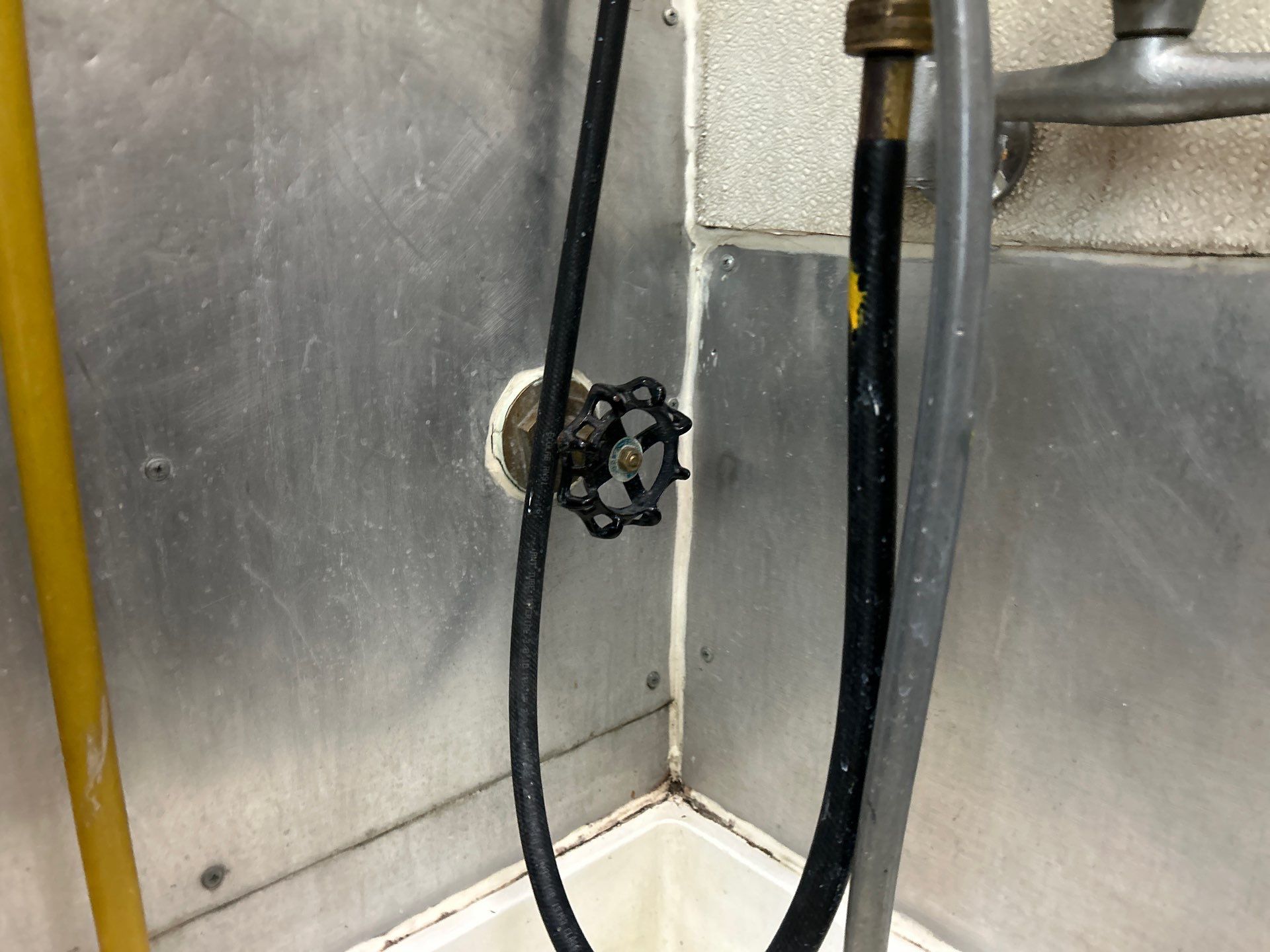 Tile work by Handyman State LLC