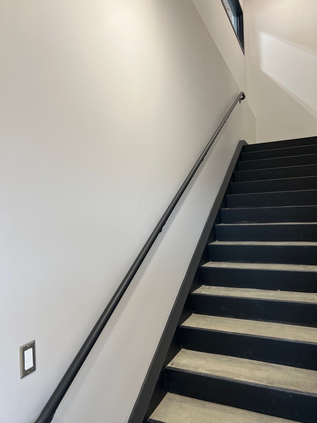 On Track Shop by Cutting edge painting 