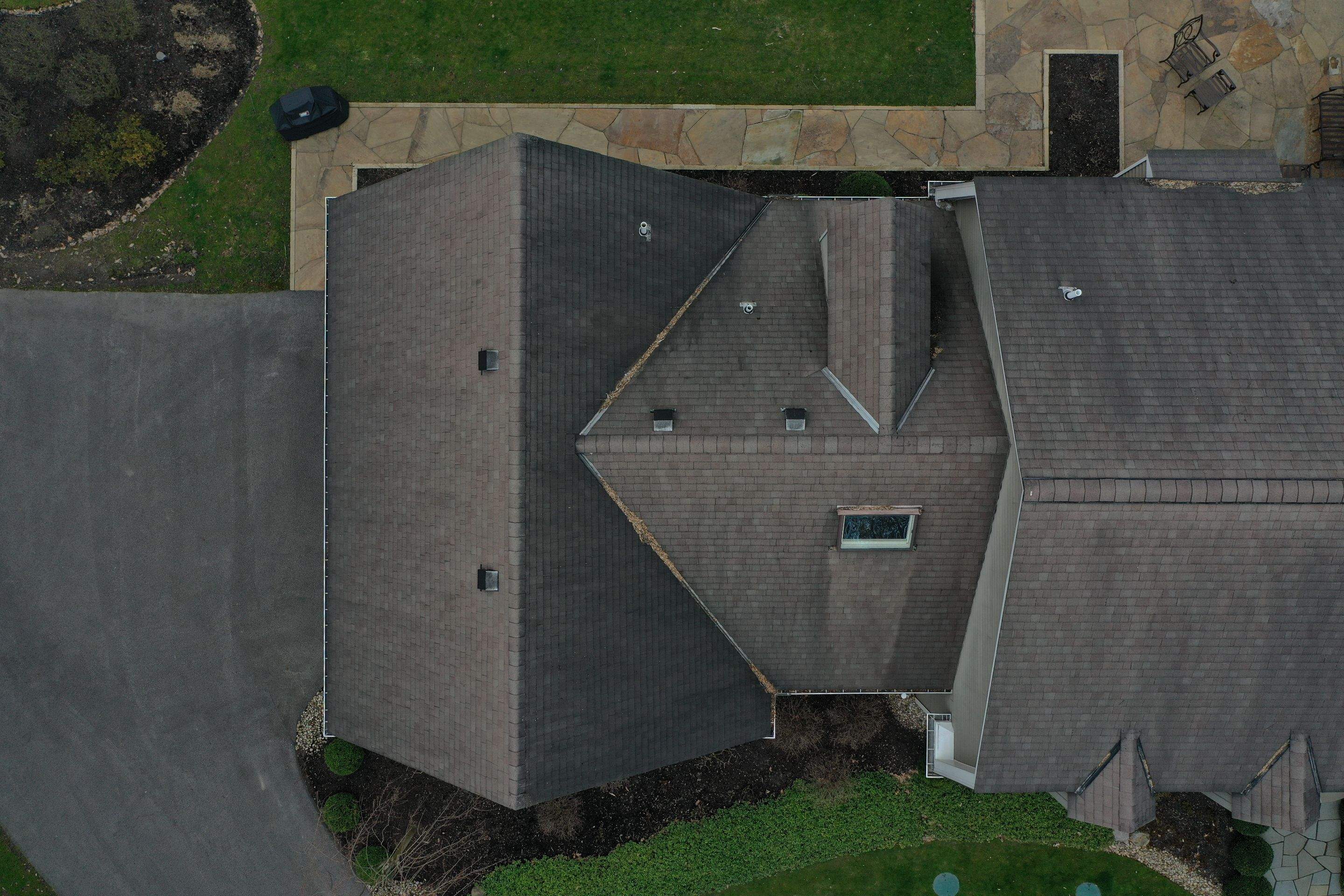 Residential Roofing Installation using Owens Corning Duration, Driftwood by Absolute Roofing and Construction