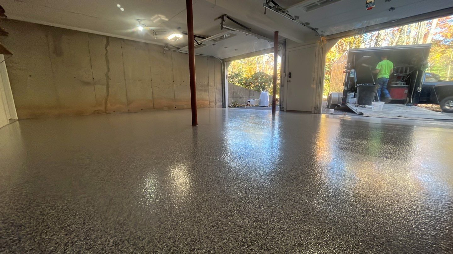 Garage in Londonderry, NH 03053 by Symphony Concrete Coatings