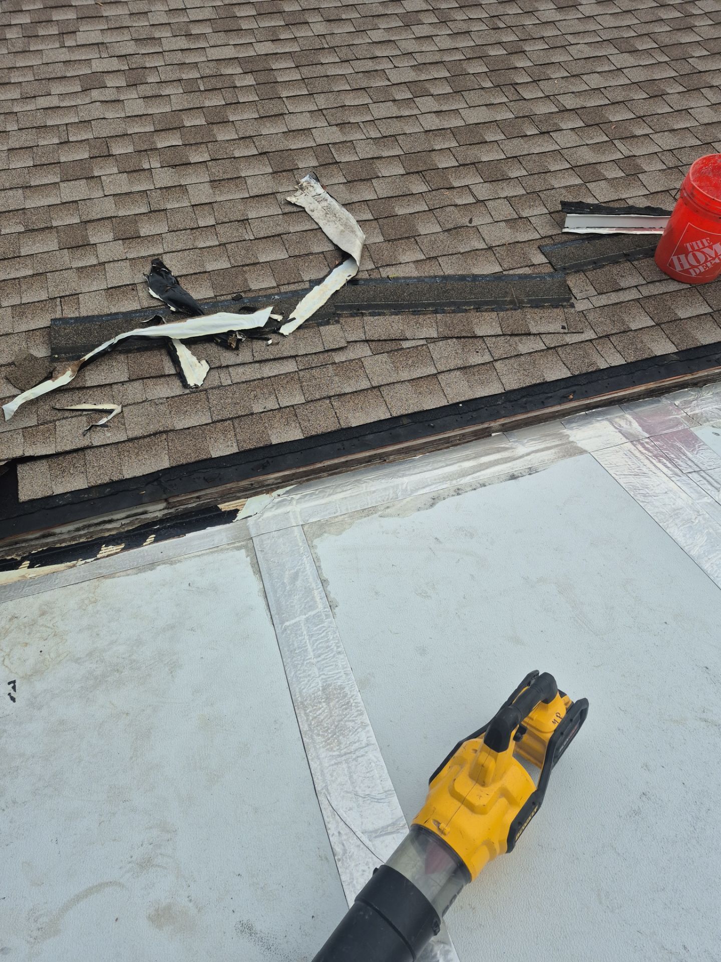 Project in St. Petersburg 33701 by Mitchell Roofing Company LLC