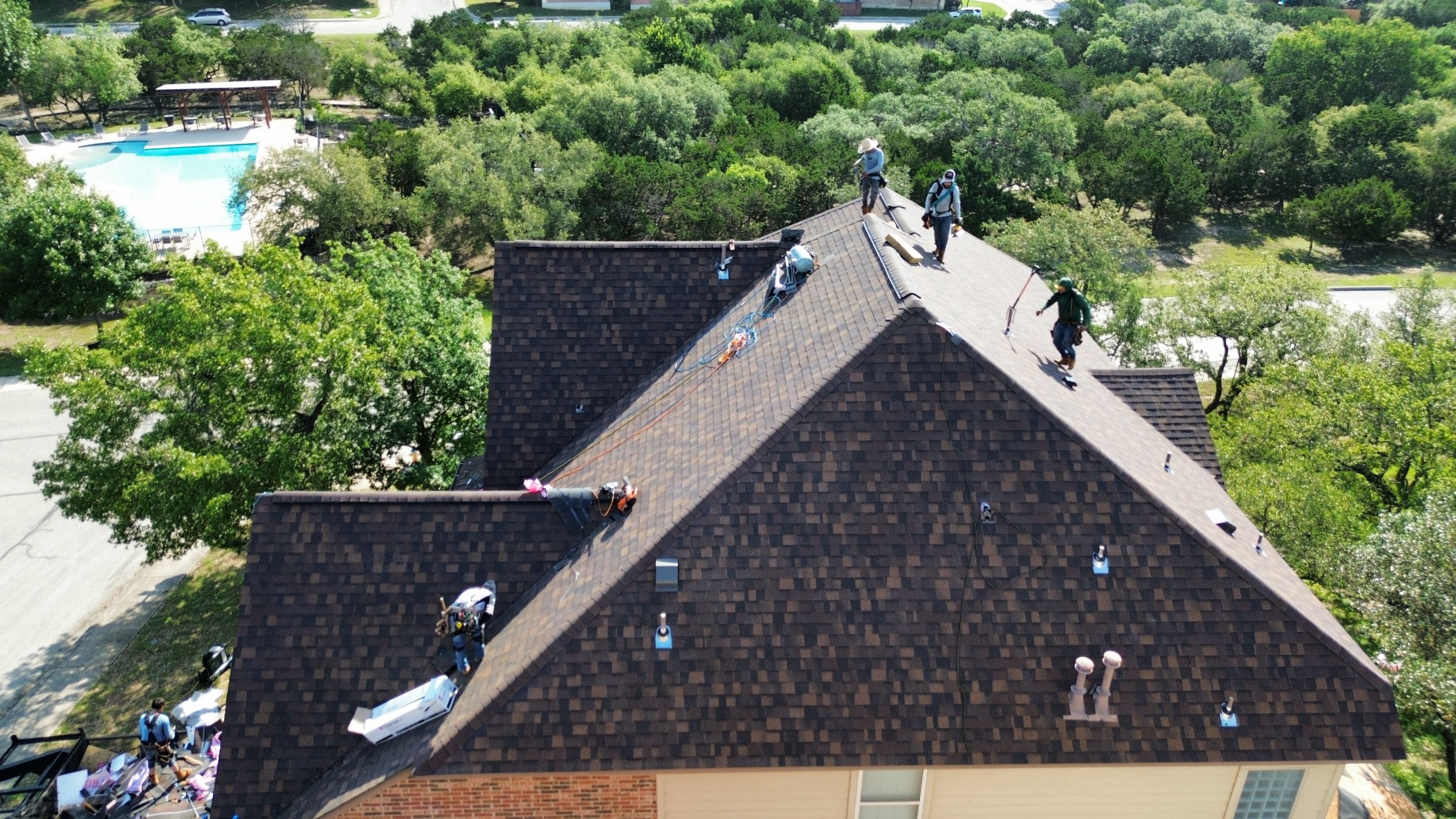 Residential Roof Replacement using Owens Corning 30 year Architectural Shingles by Premier Roofing and Contracting