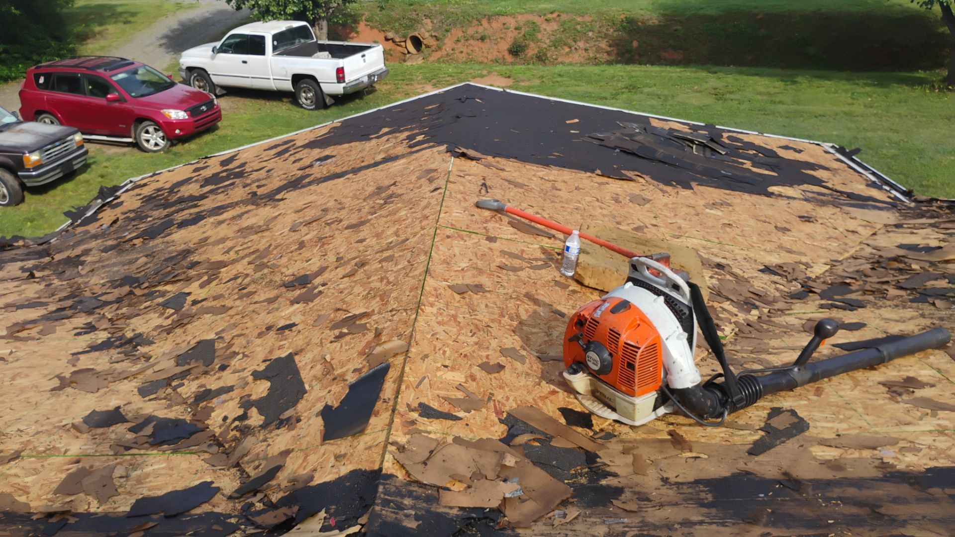 Taylor Roof by BROCK BUILDERS 