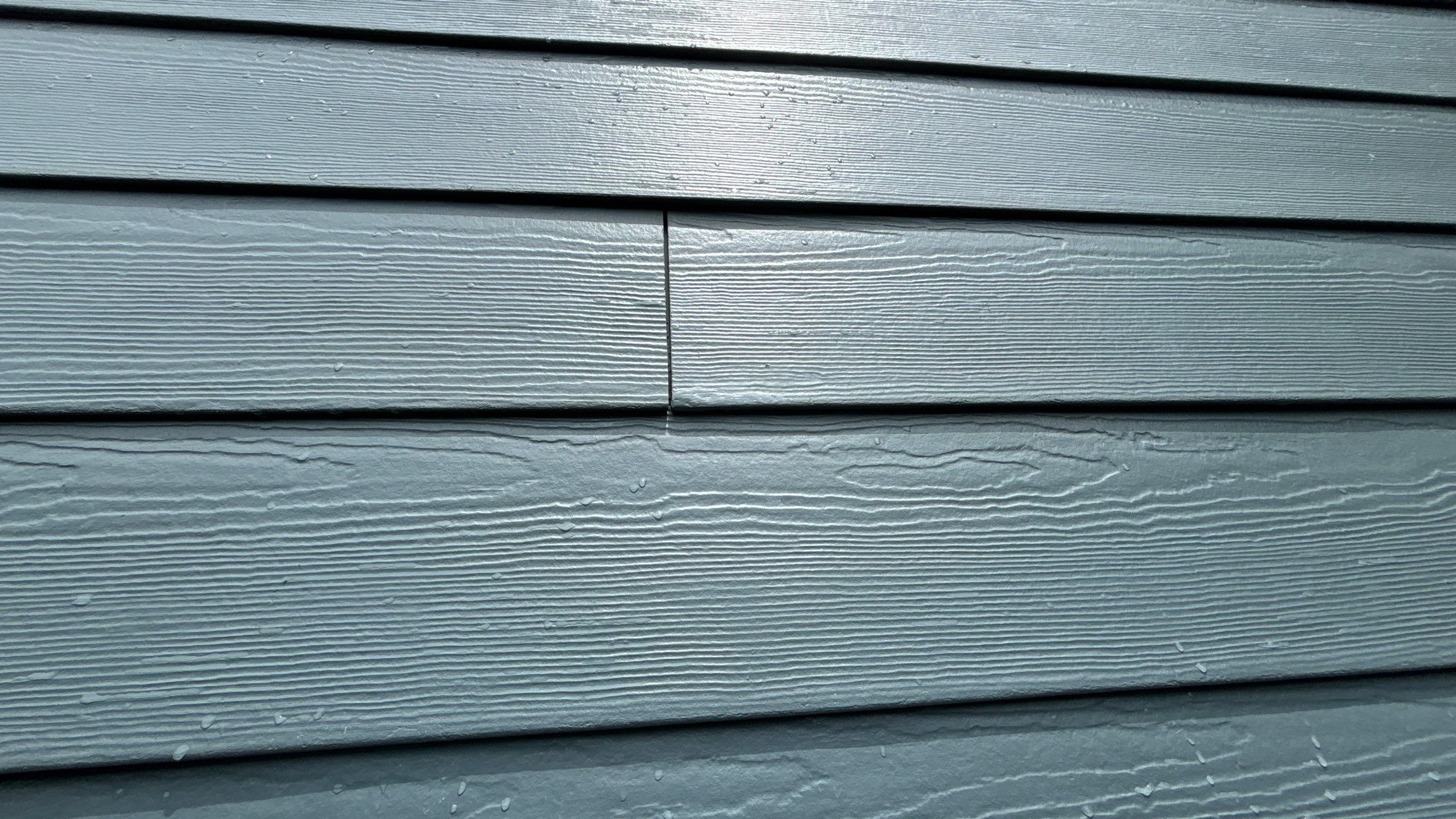 Siding Replacement using Hardie Plank S8 1/4" by 180 Contractors