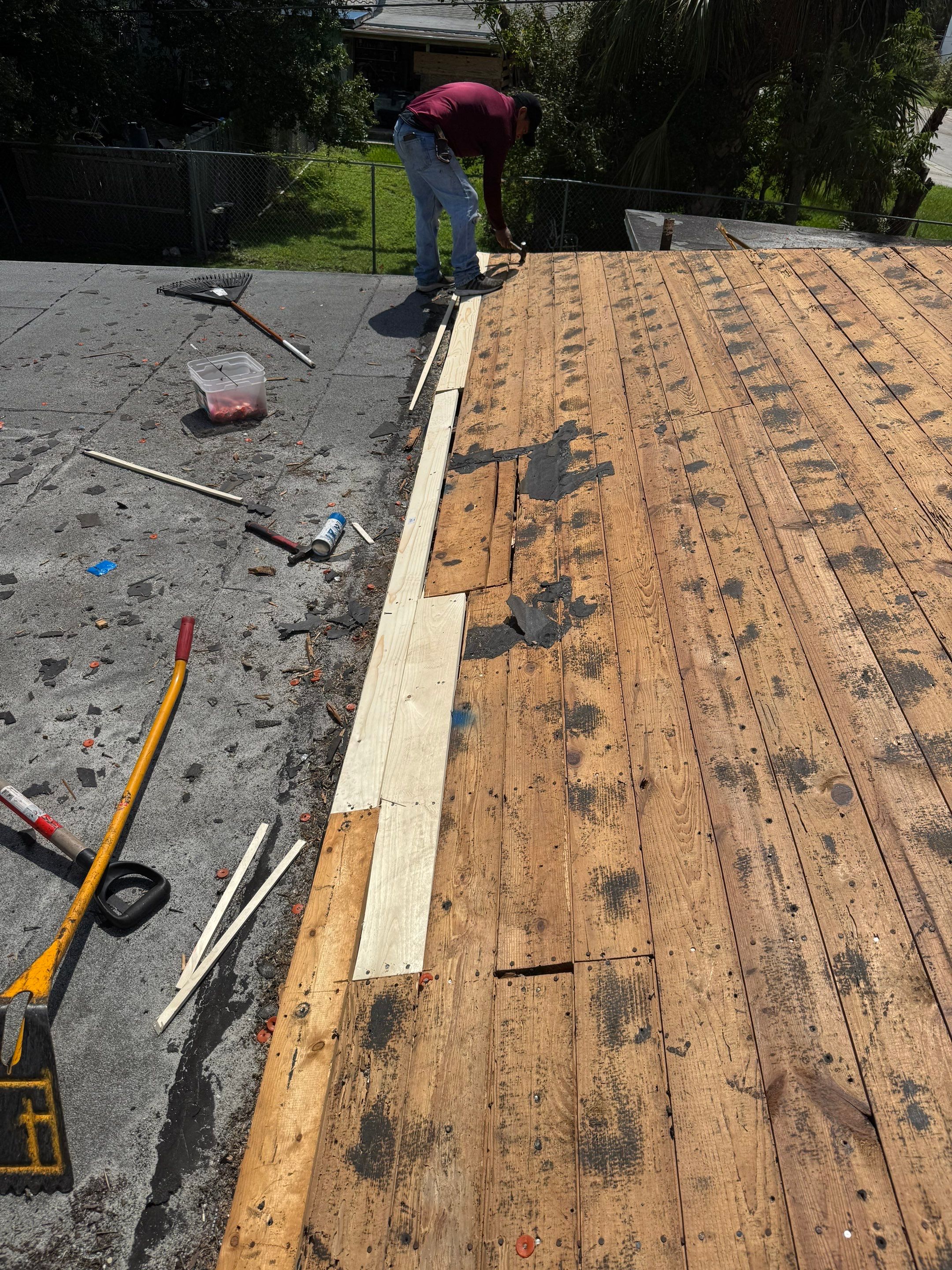 Project in St. Petersburg 33711 by Mitchell Roofing Company LLC 