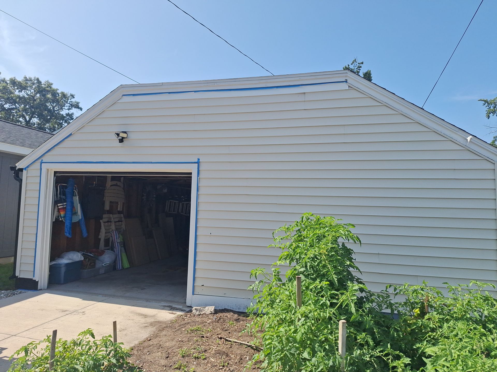Epoxy Flake Garage Floor & Foundation Refresh – Seamless, Durable, and Clean Finish by Gordon Painting