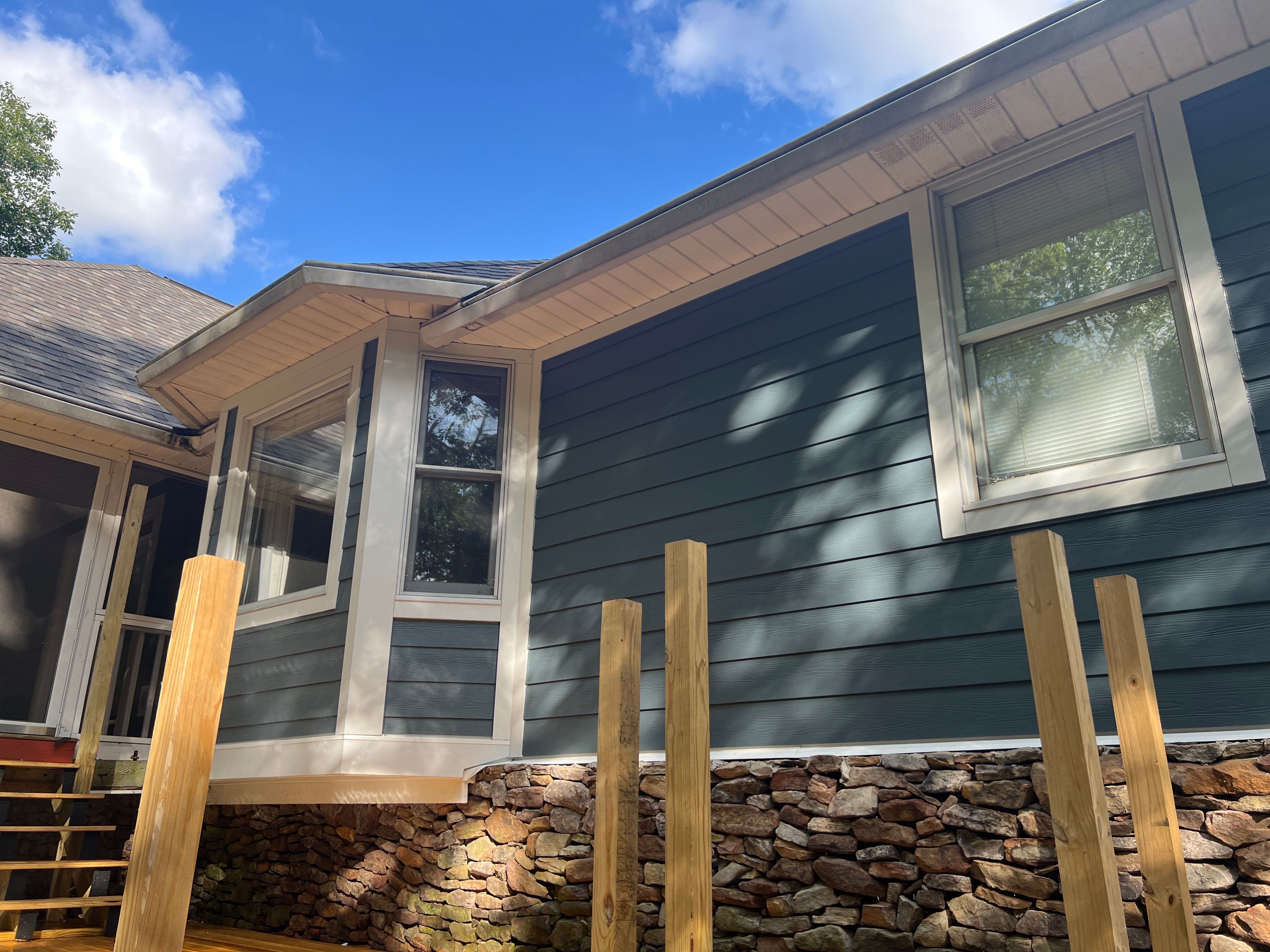 EIFS Replacement Using Hardie Plank by Freedom Exteriors