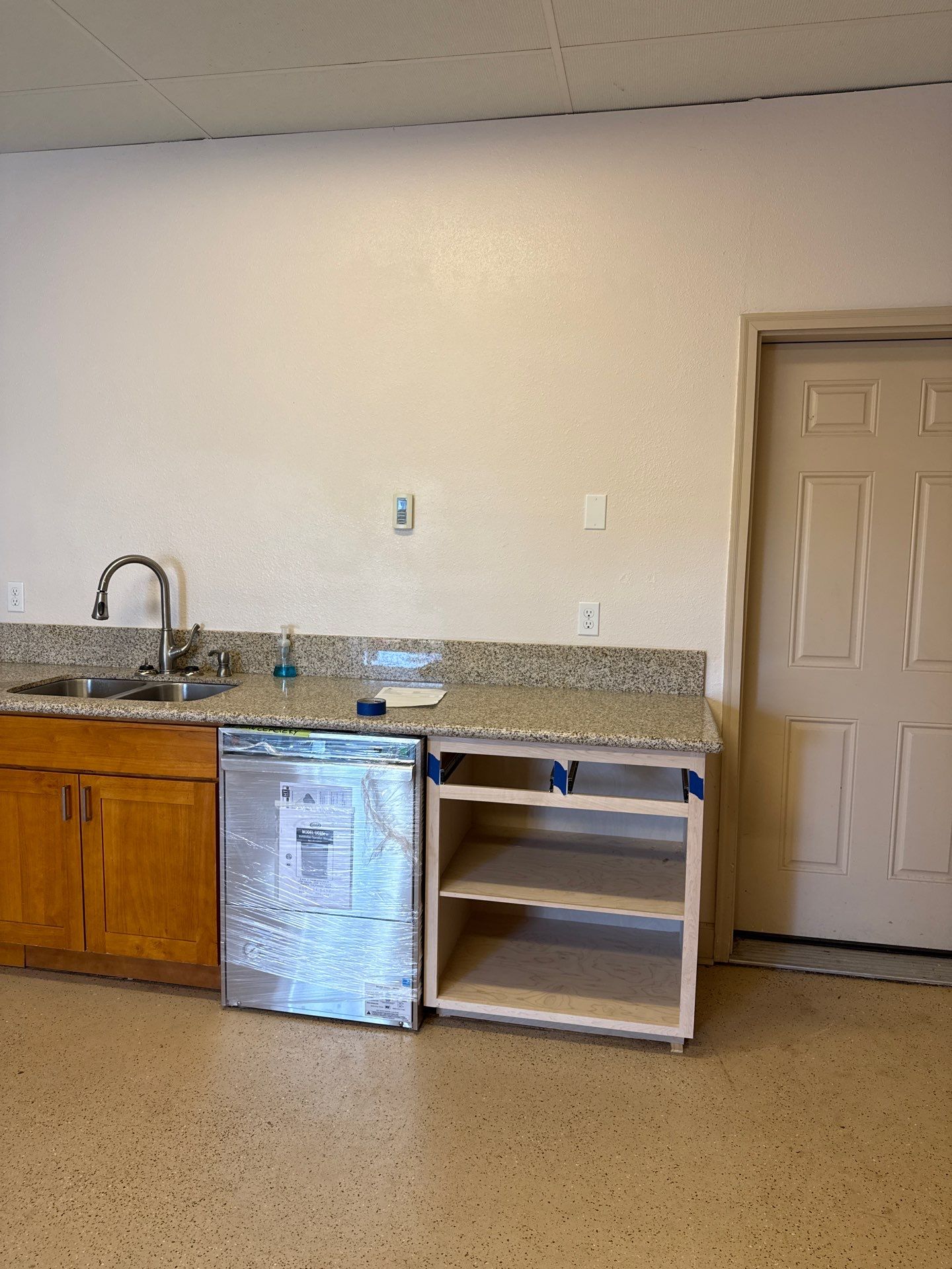 American Made Construction LLC featured photo.