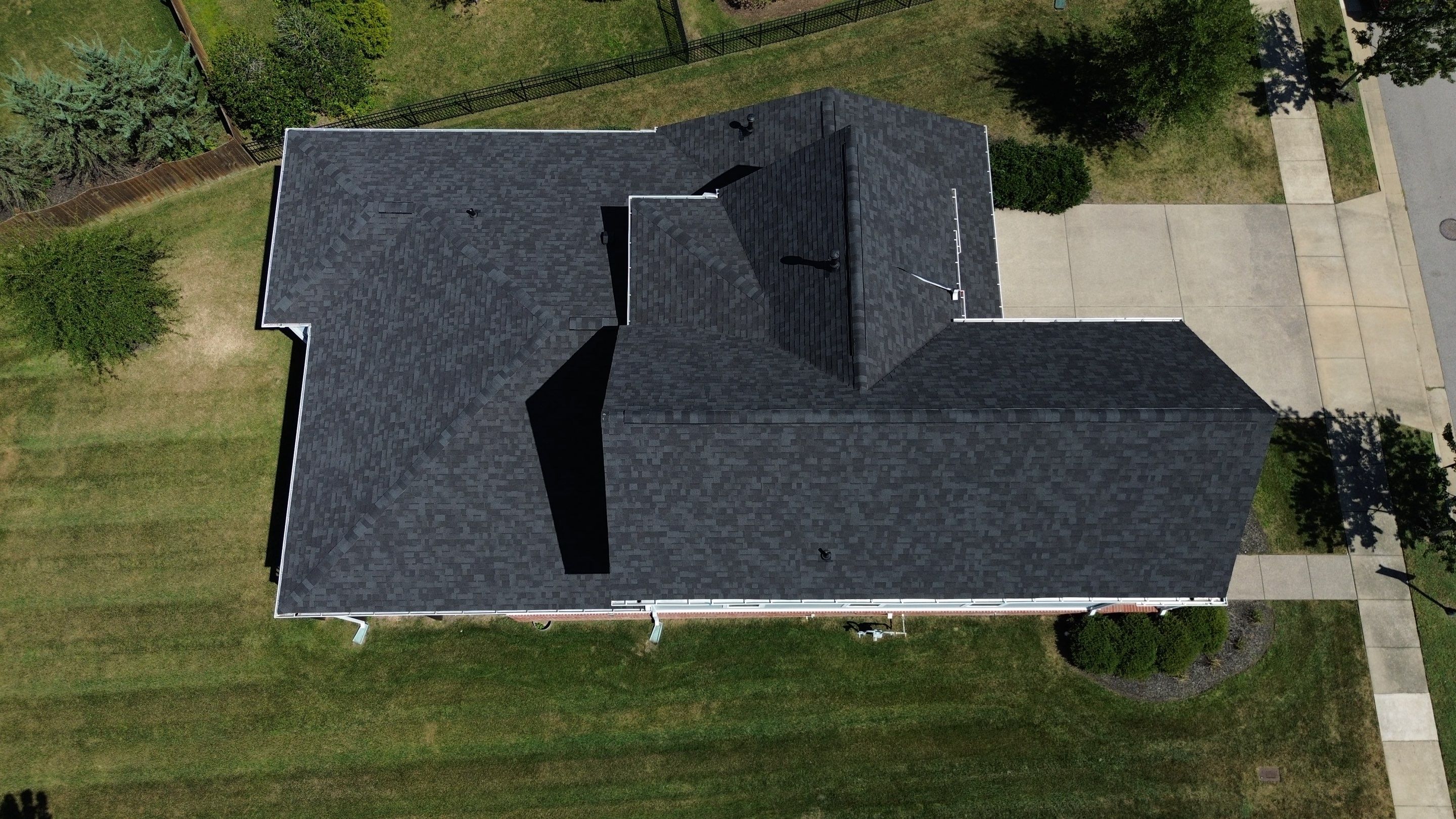 Residential Roofing Installation with Malarkey Vista AR Shingles in Franklin by Shinglesmiths Roofing