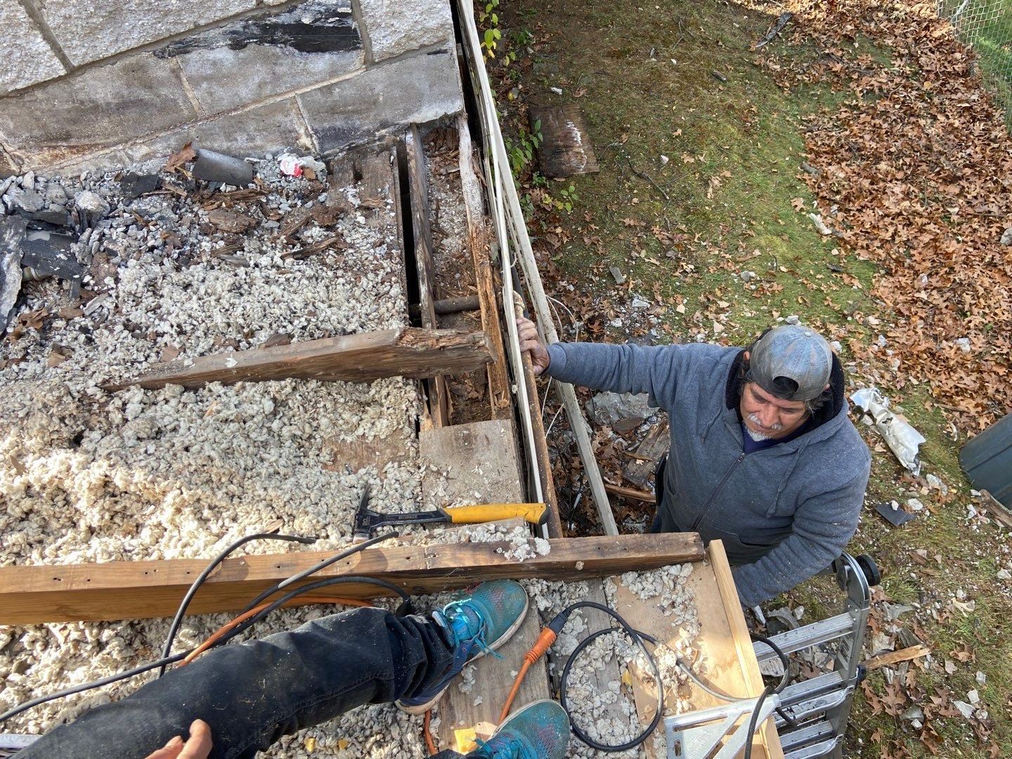 Roof Replacement using CertainTeed Landmark by 180 Contractors
