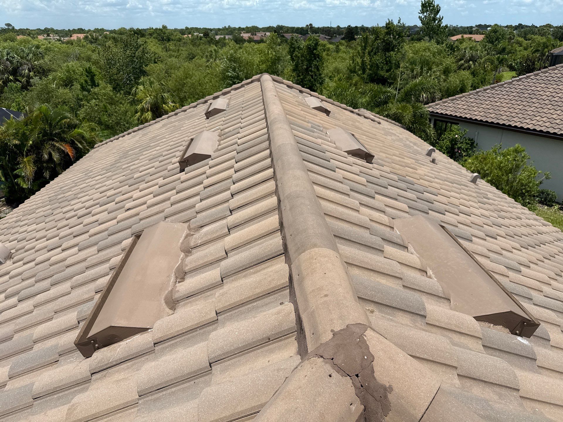 Concrete Tile Roof, Paver Driveway & Lanai Cleaning – Artisan Lakes Esplanade, Palmetto, FL by Sunshine AquaWash
