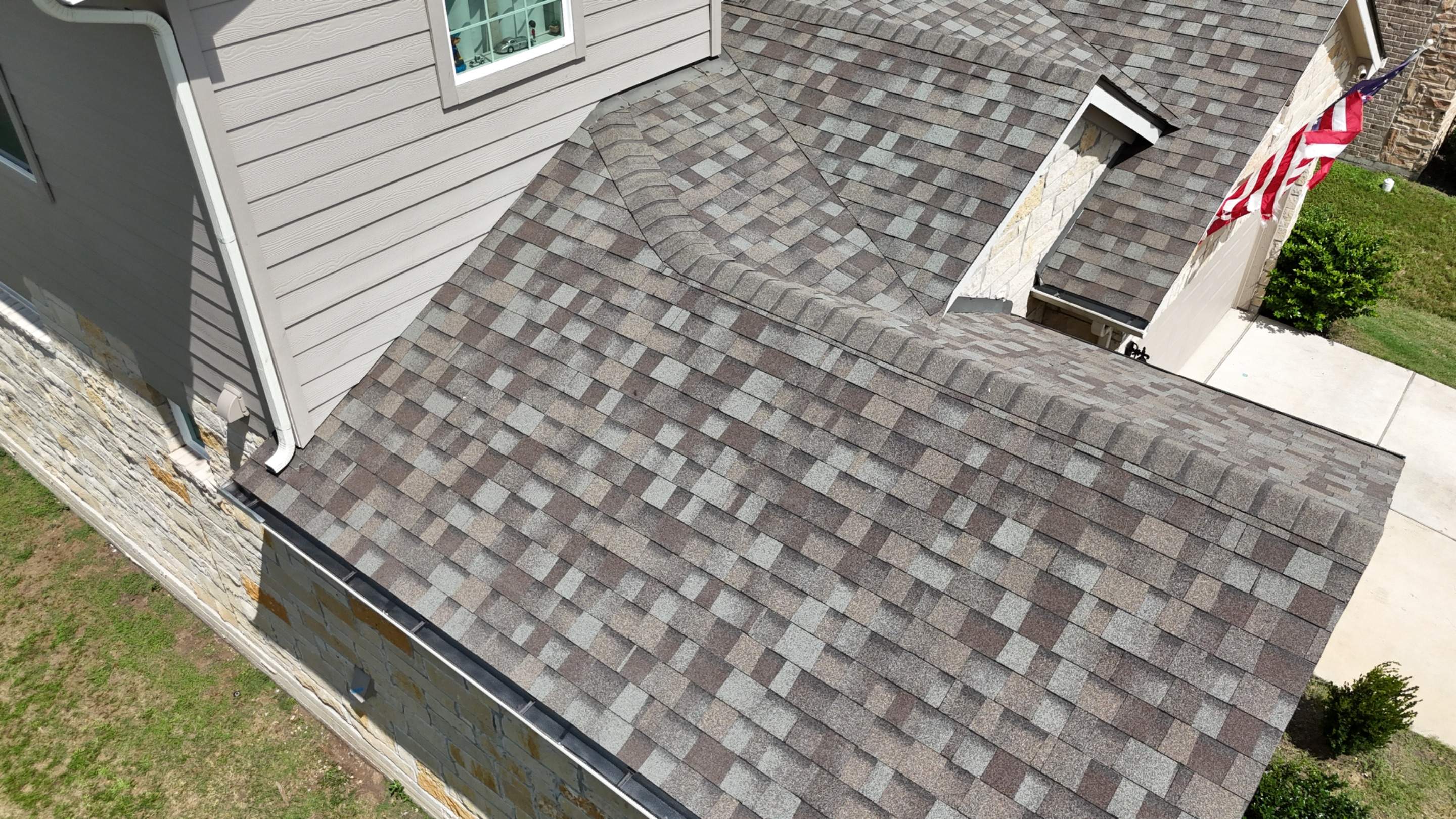 Driftwood - Owens Corning TruDefinition Duration by RoofsOnly.com