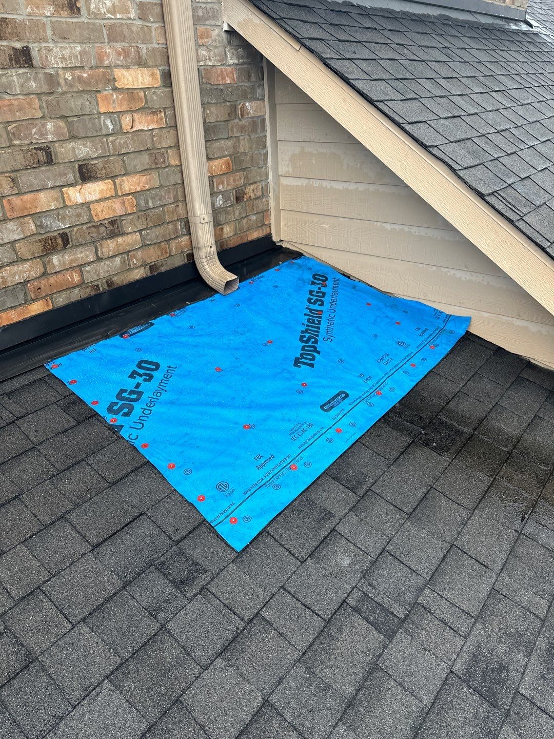 Residential Roofing Repair using Owen's Corning Duration (Lifetime) Shingles by Roof Repair Company