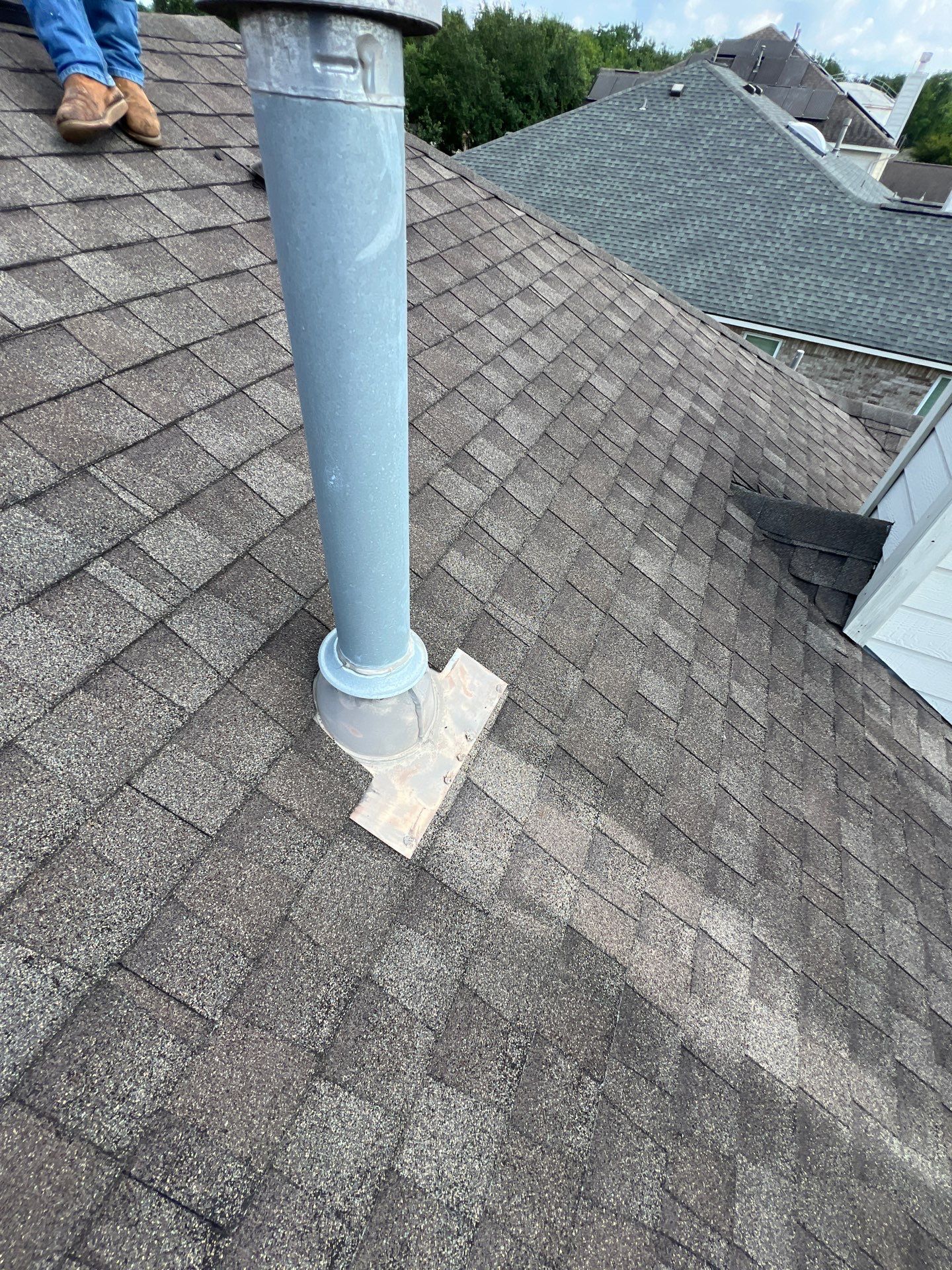 Hail Damage using Owen's Corning Duration (Lifetime) Shingles by Roof Repair Company