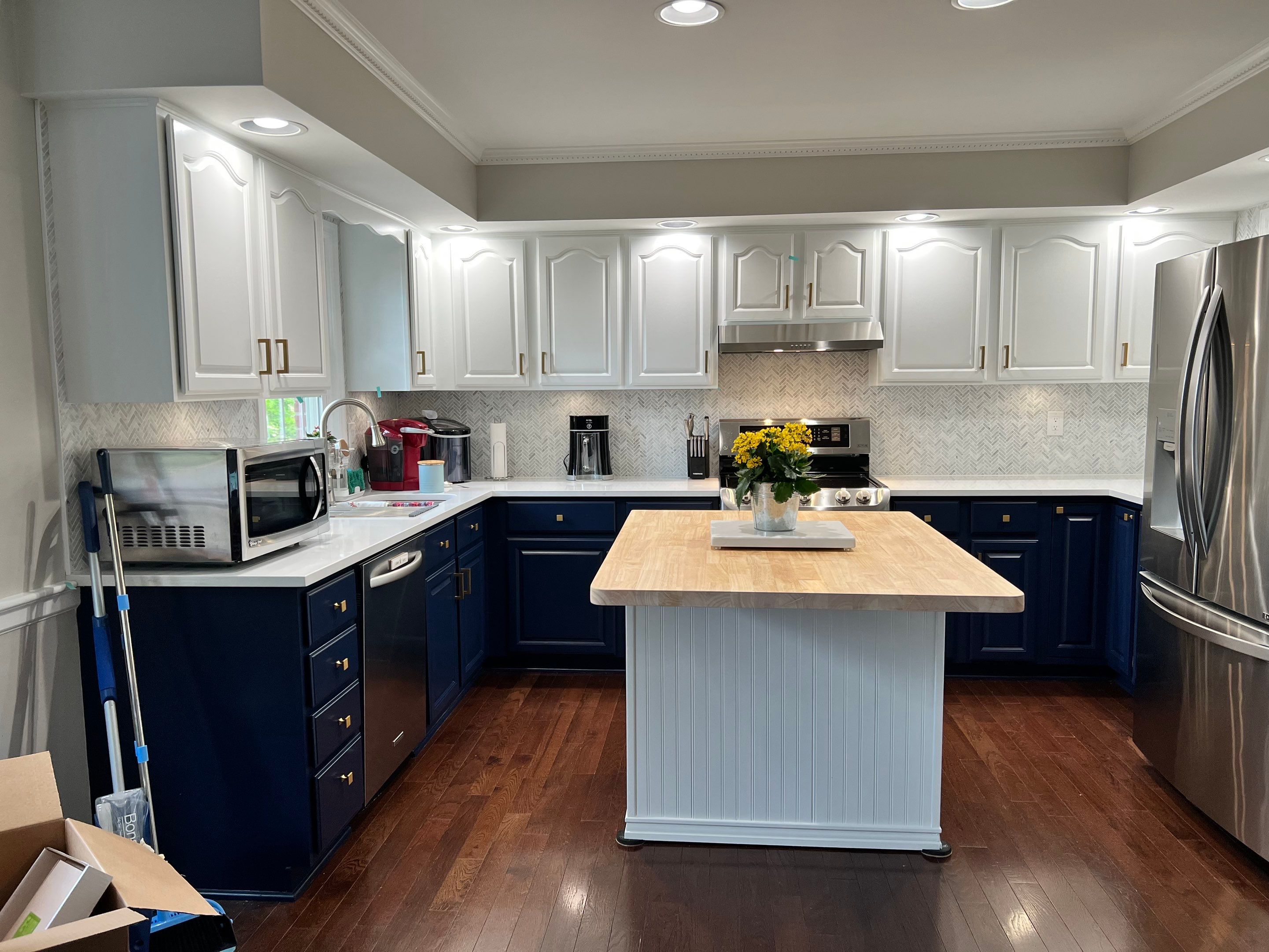 Cabinet Refinishing by Rodgers Painting