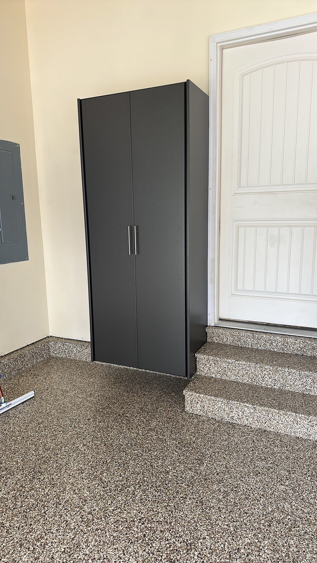 Randy P. added cabinets to his Banner Garage Floor by Banner Garage