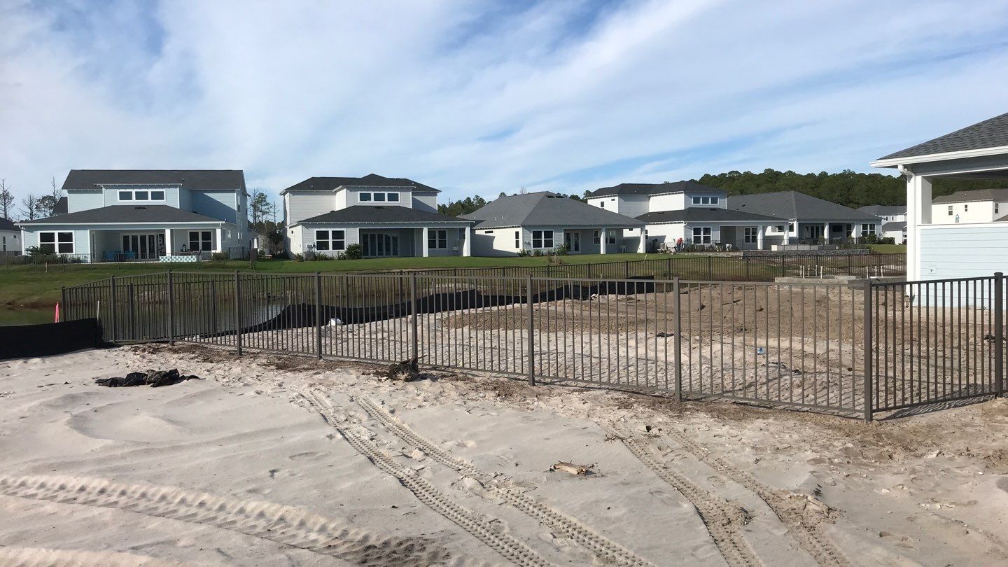 WATERSOUND CUSTOM BRONZE ALUMINUM using BRONZE ALUMINUM by Hip Square Fence Inc.