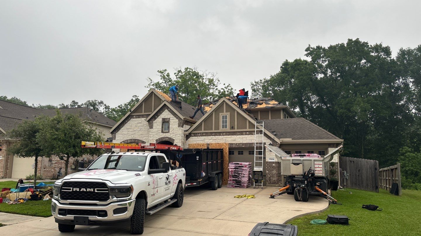 Residential Roofing Installation using Owen's Corning Duration (Lifetime) Shingles by Roof Repair Company