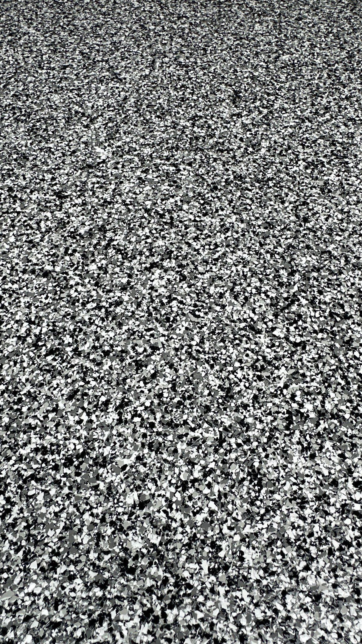 Check out this beautiful Banner flake floor by Banner Garage