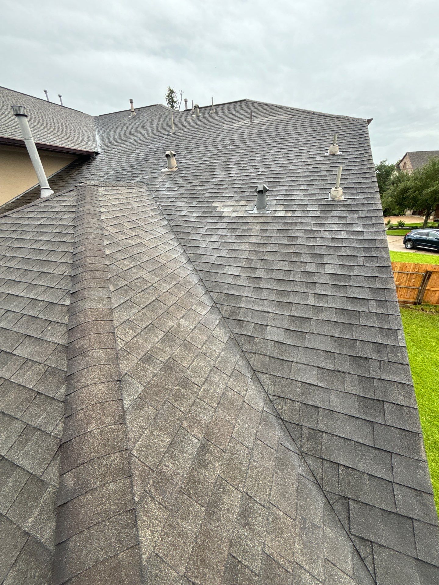 Residential Roofing Installation using Owen's Corning Duration (Lifetime) Shingles by Roof Repair Company