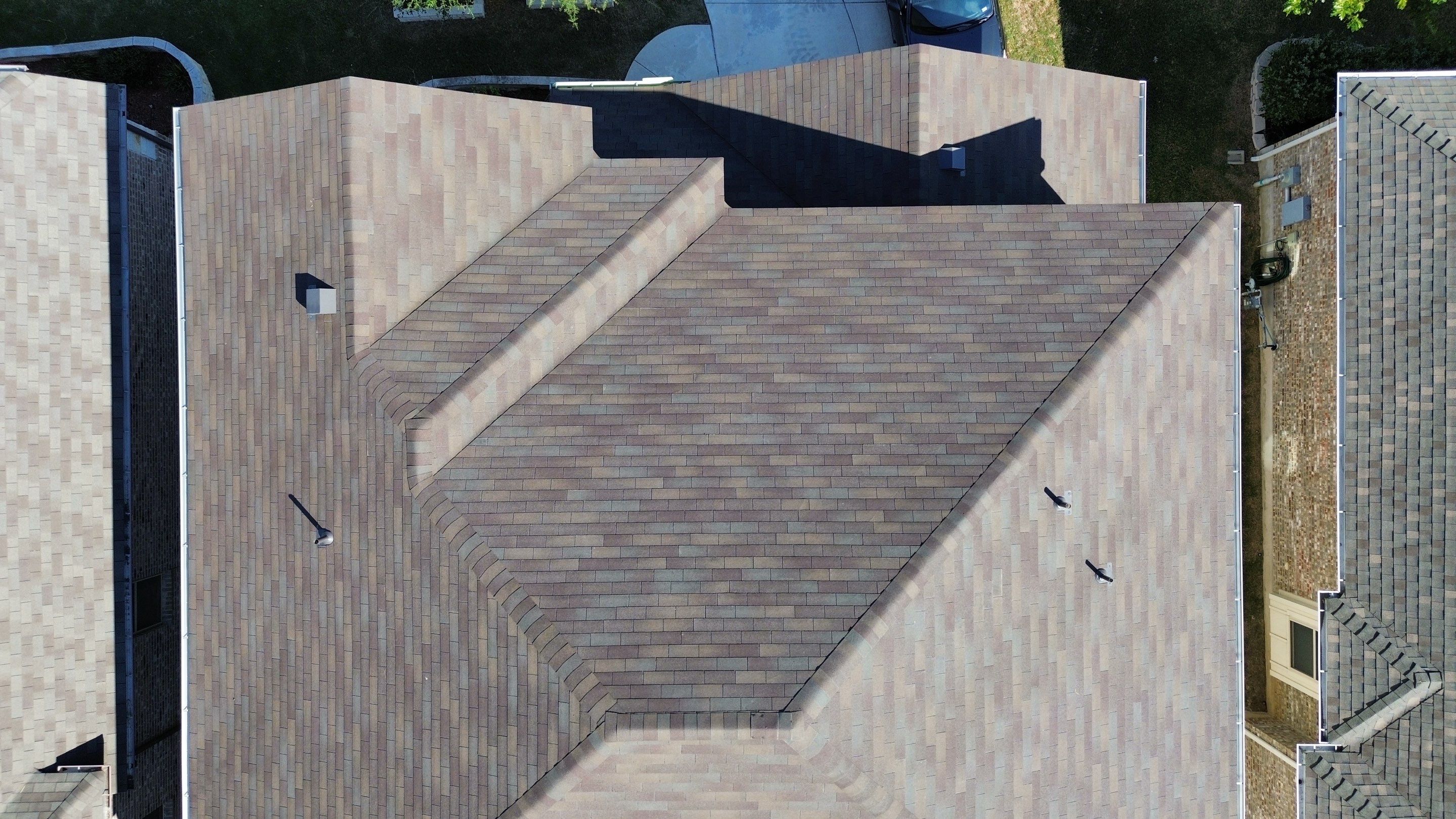 Residential Roof Installation ā Supreme Teak Shingles | Leander, TX by Kstylez Roofing & Construction
