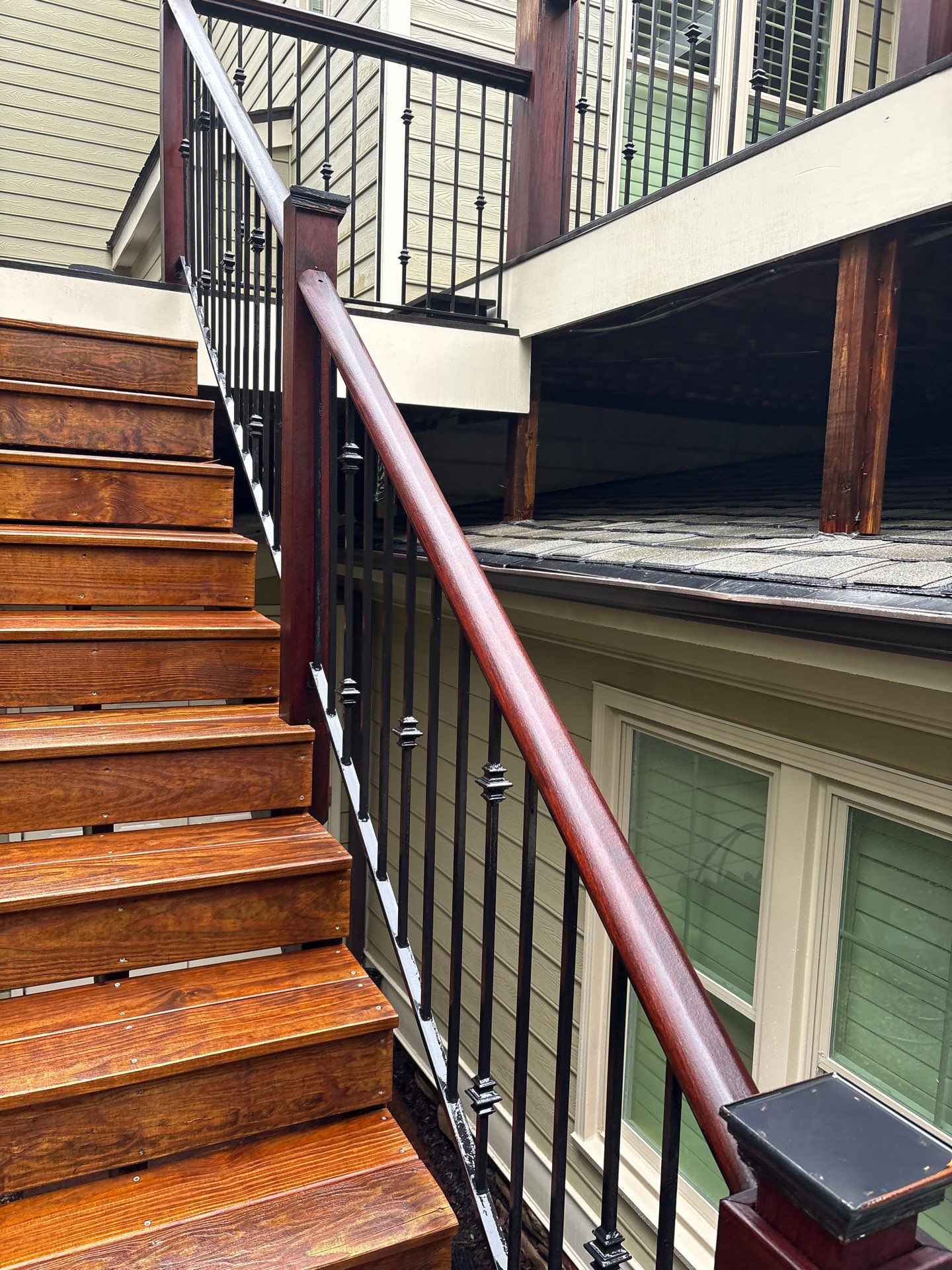 Deck using Wood Sealant by DuraSeal