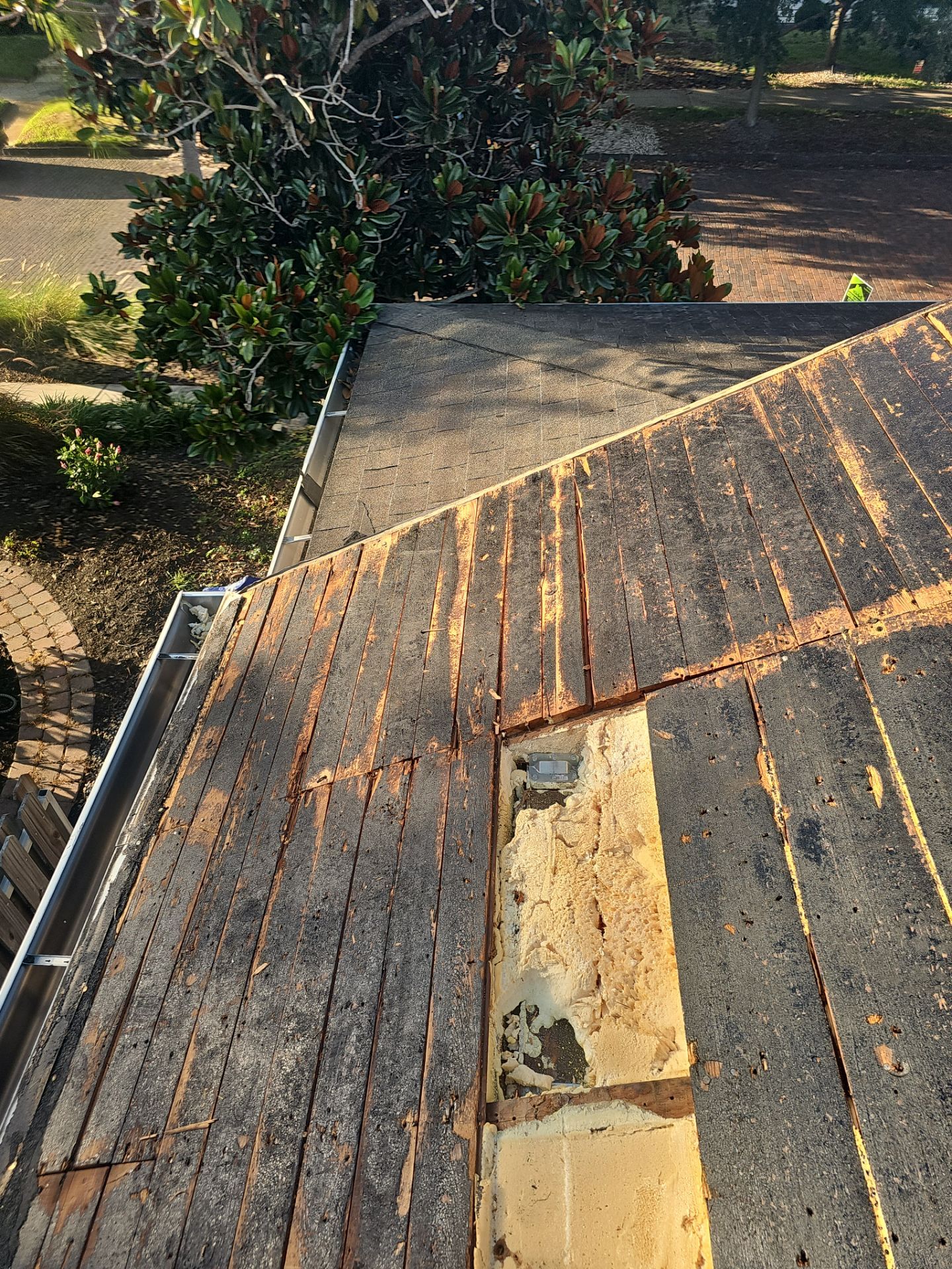 Project in St. Petersburg 33704 by Mitchell Roofing Company LLC 