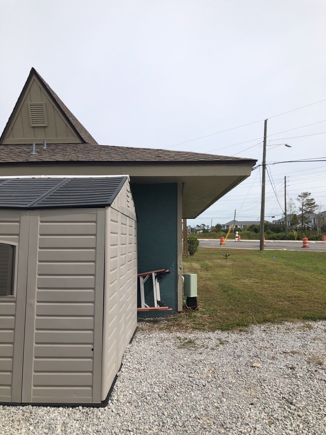 Gutter Installation using Wicker K-Style Seamless Gutters by Gutter Professors