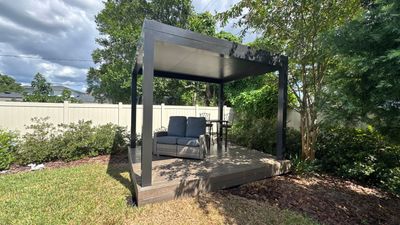 Custom Aluminum Pergola with Deckorators Composite Decking