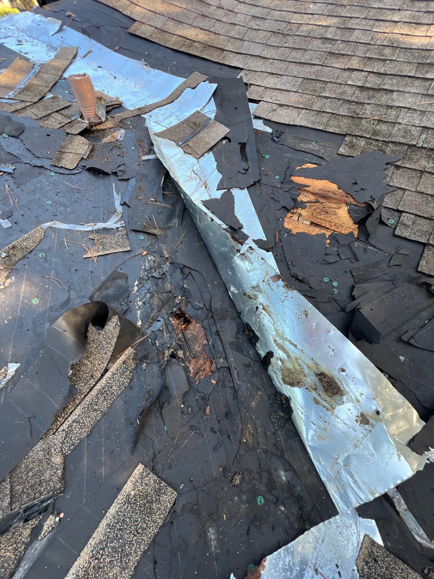 Residential Roofing Installation using Owen's Corning Duration (Lifetime) Shingles by Roof Repair Company
