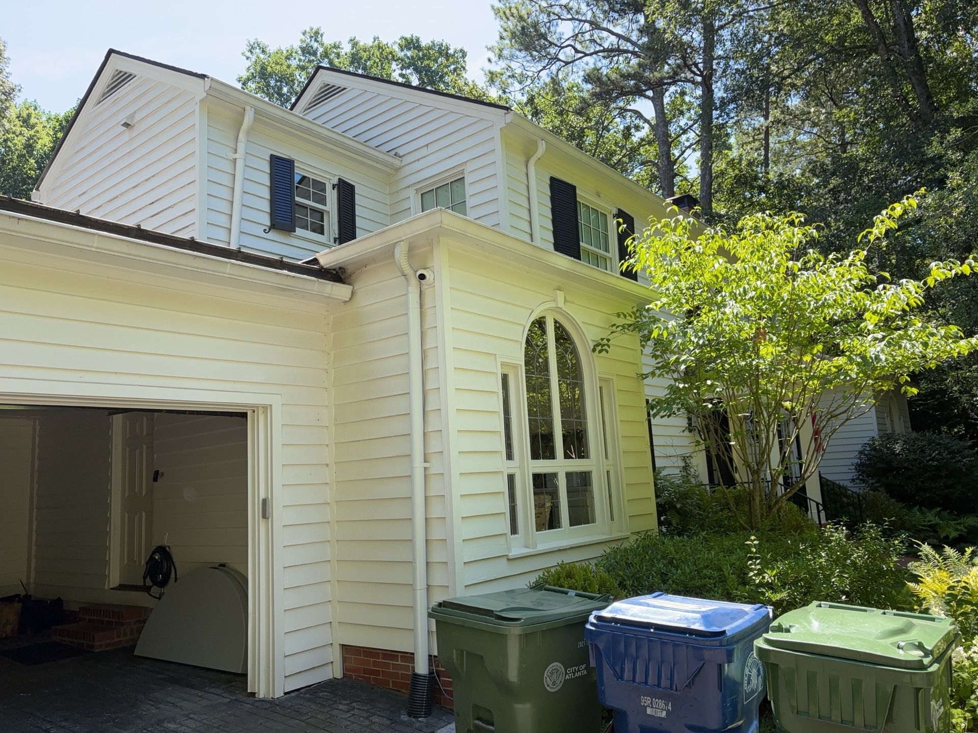 Siding Installation using James Hardie Color Plus Lap Siding by Nelson Exteriors 