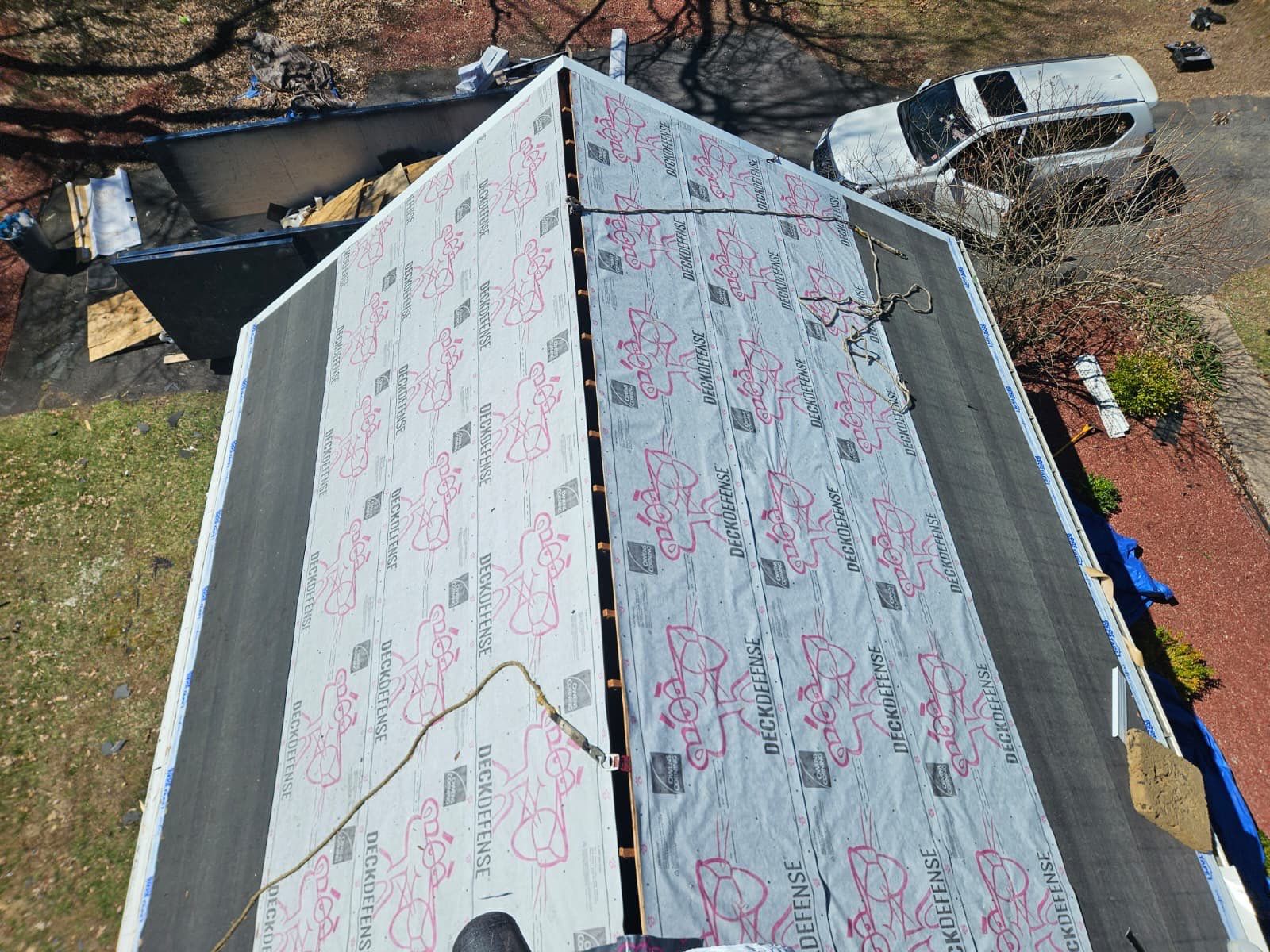 Owens Corning Duration: Onyx Black in Avon, Connecticut by Golden Shield Roofing