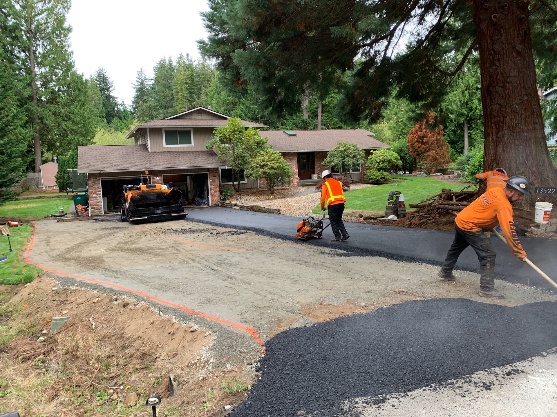 Asphalt Driveway Repair | Edmonds  by Jireh Asphalt & Concrete Inc 